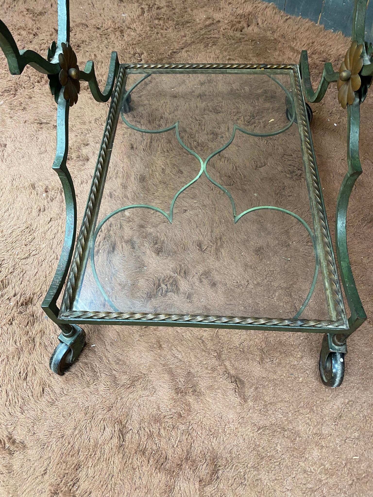 trolley, or art deco bar cart in green and gold patinated metal, circa 1930 For Sale 2