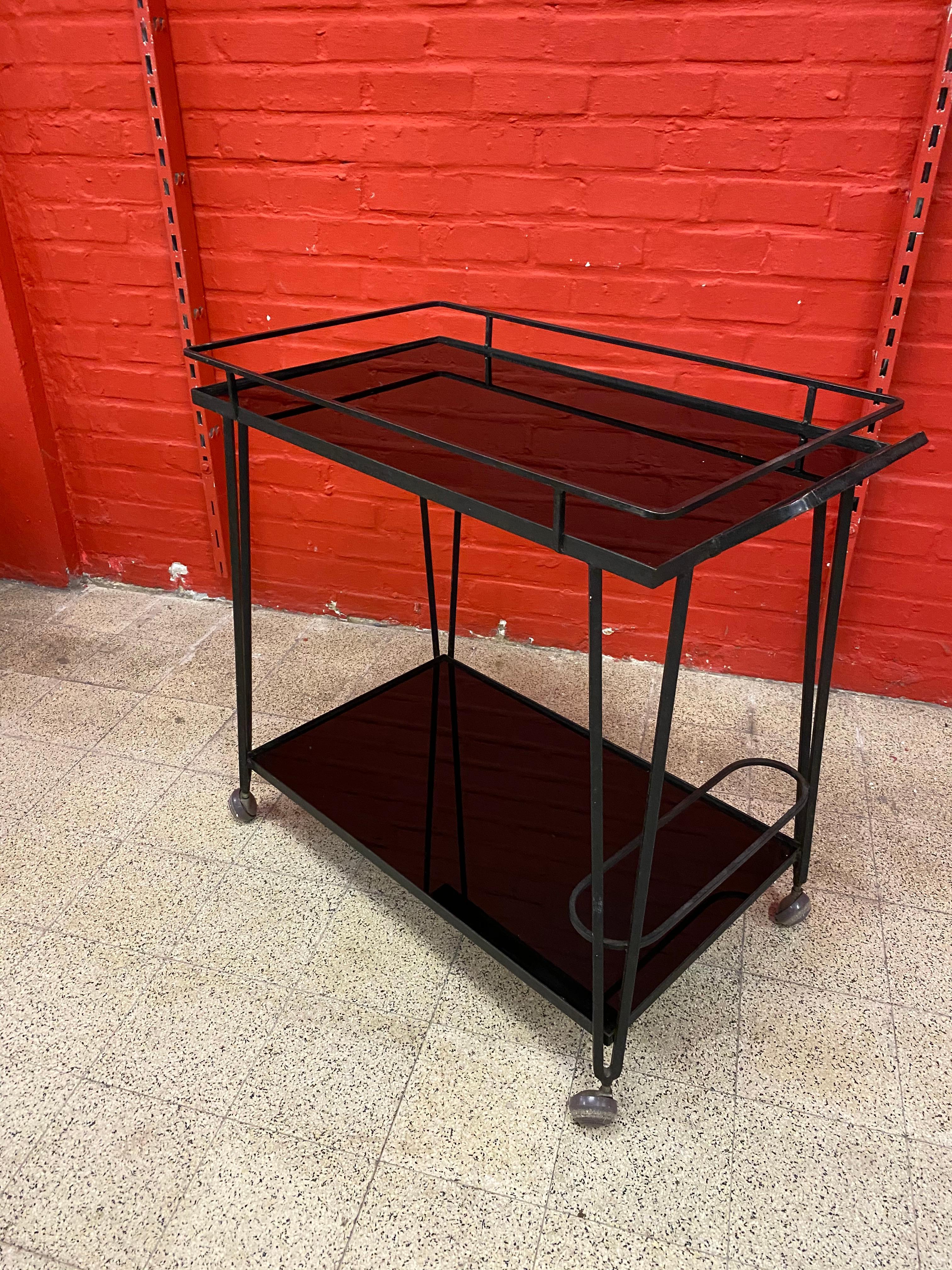 Opaline Glass Trolley or Bar Cart in Lacquered Wrought Iron, Trays in Black Opaline 'Marbrite' For Sale