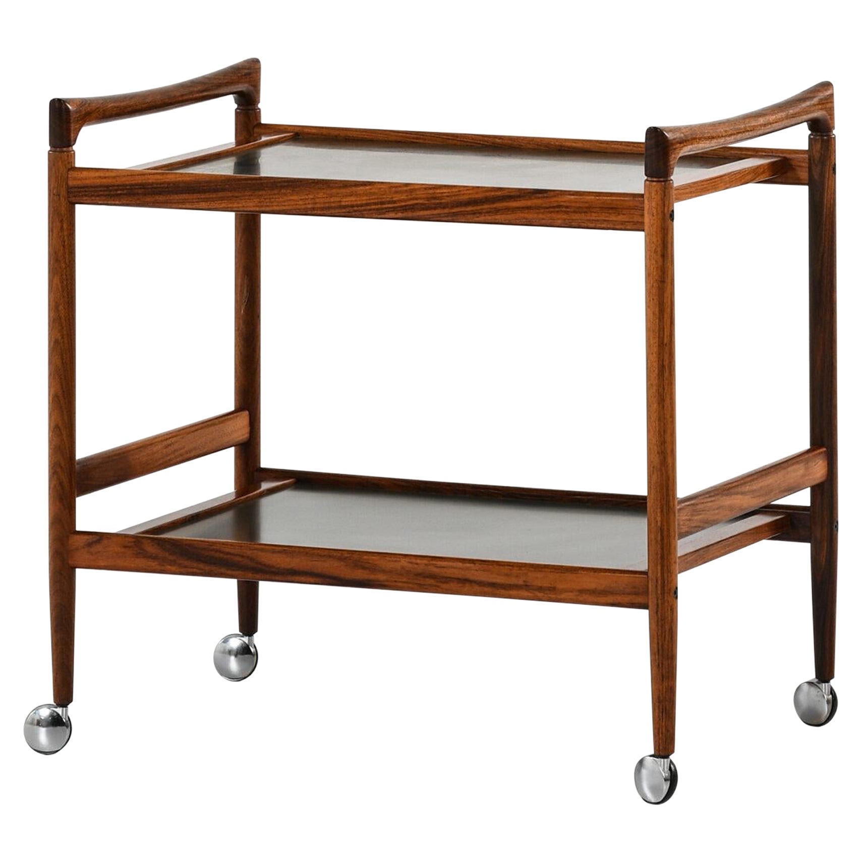 Carrello prodotto da Dyrlund