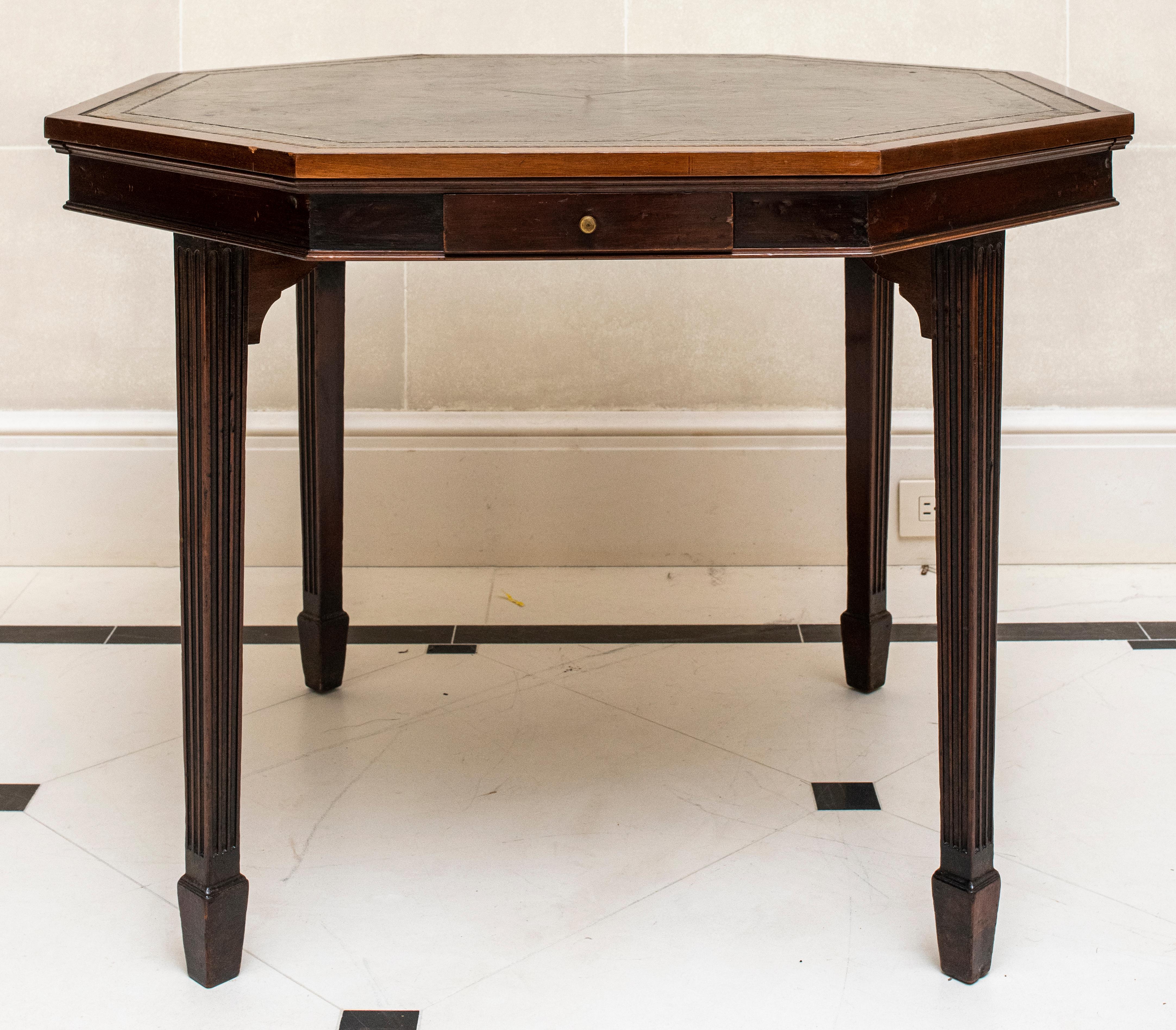 Trollope & Colls Octagonal Mahogany Card Table In Good Condition In New York, NY