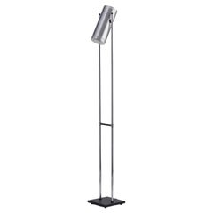 Lampada da terra in alluminio Trombone di Warm Nordic