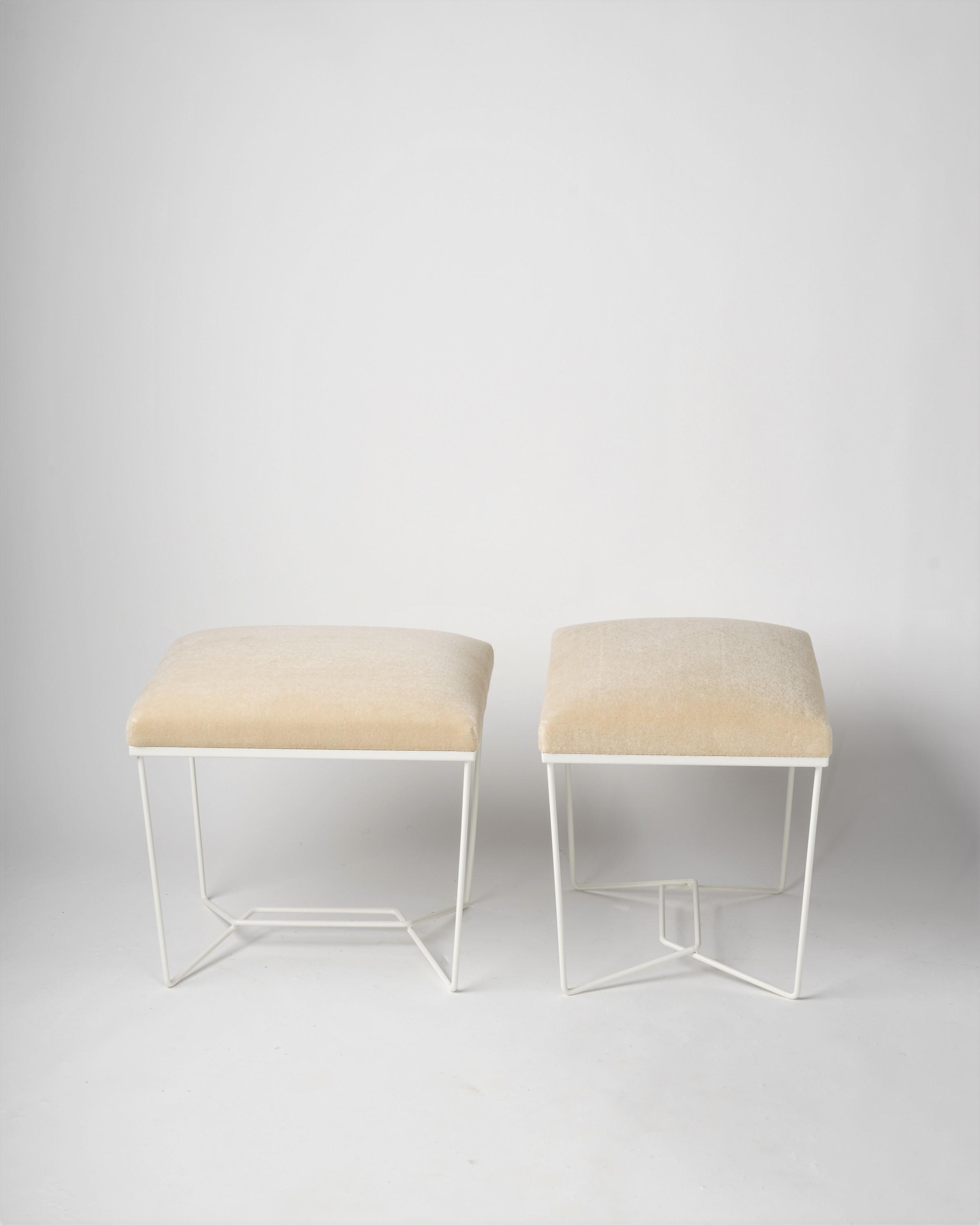 Mid-Century Modern Trombone White Enamel & Creme Mohair Benches by Facto Atelier Paris For Sale