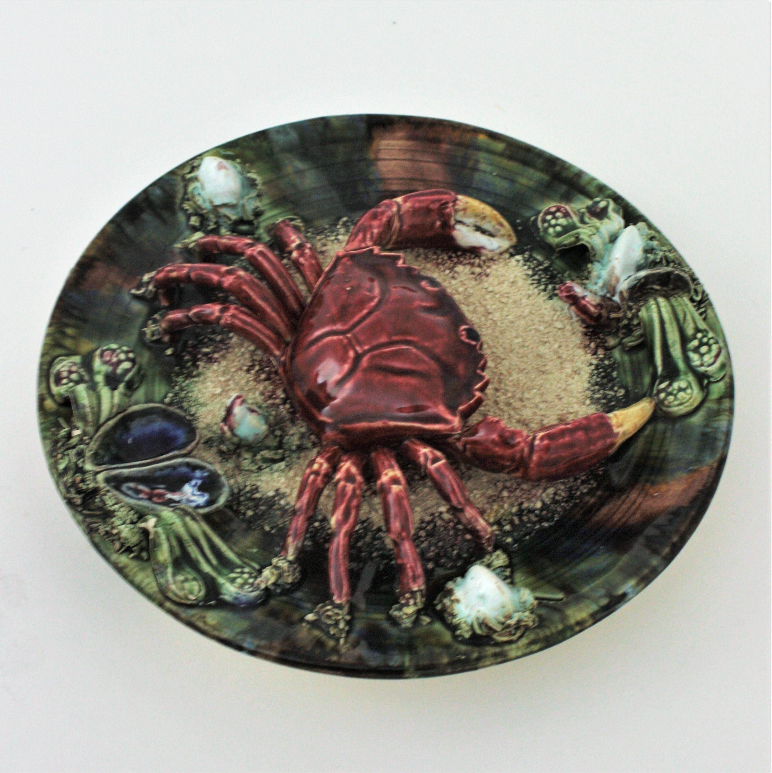 Mid-Century Modern Trompe L' Oeil Crab Decorative Wall Plate in Majolica Ceramic For Sale