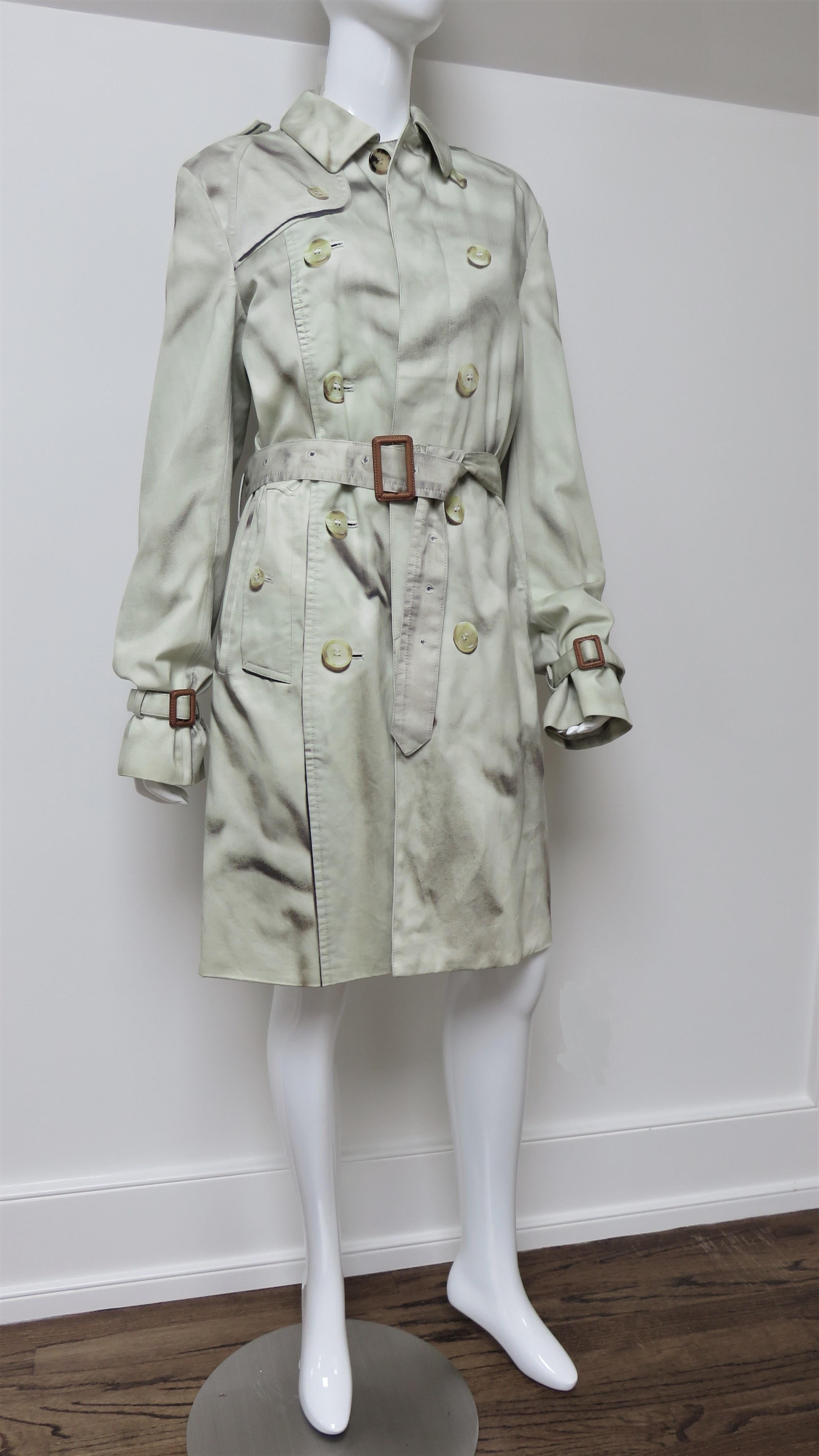 Trompe L'oeil Oversize Belted Trench Coat For Sale 3