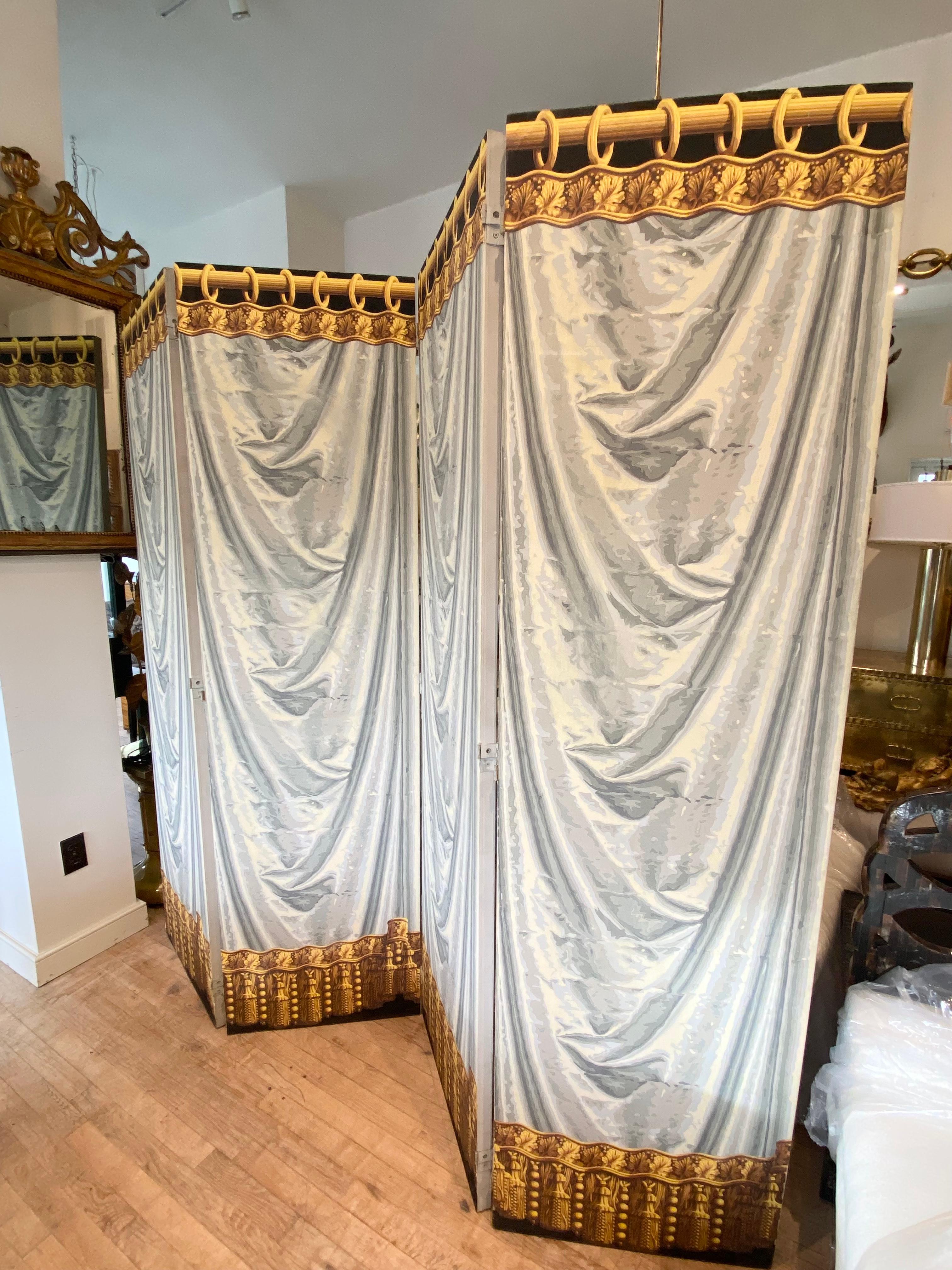 trompe l'oeil curtains