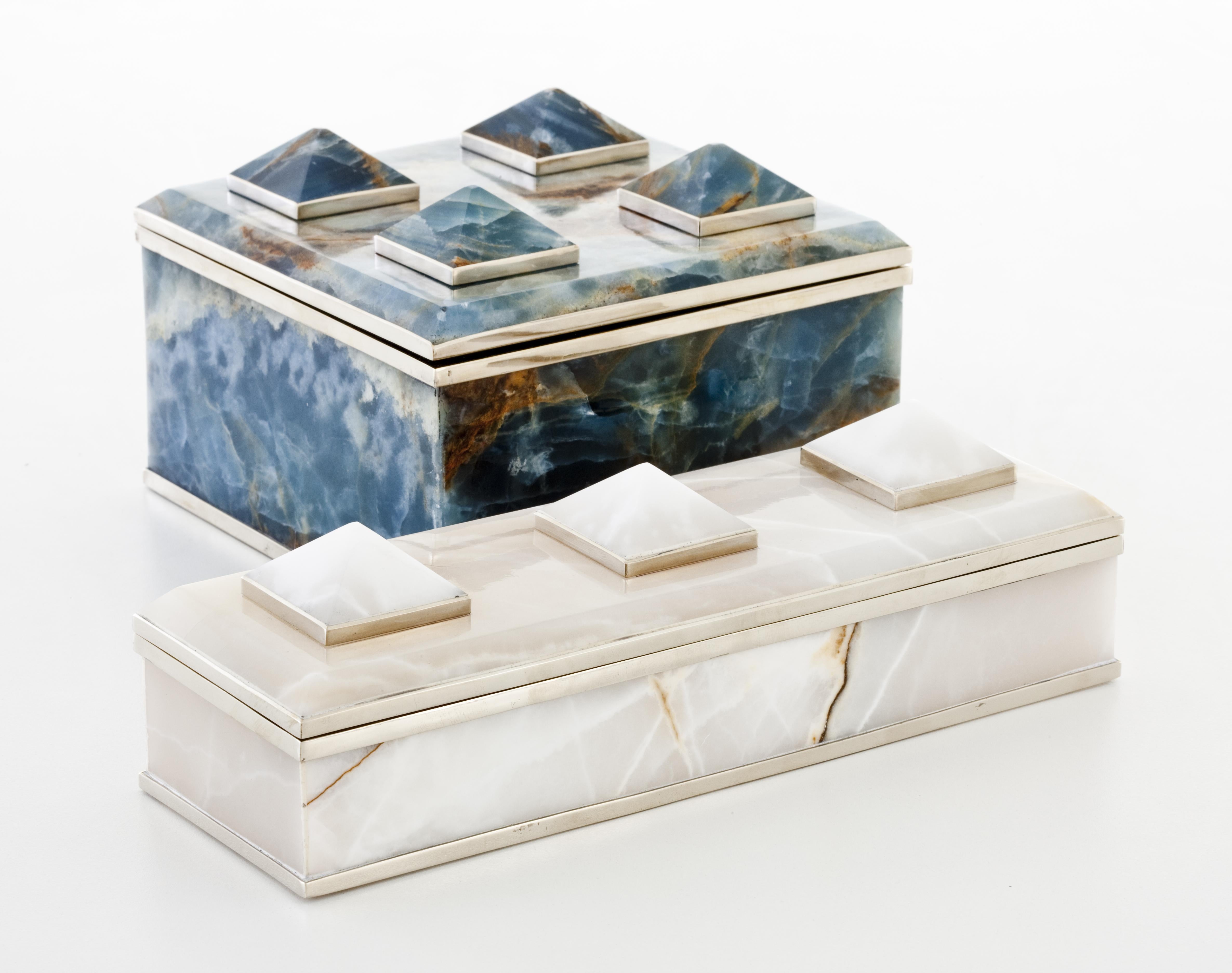 Argentin Boîte rectangulaire Tronador en pierre d'onyx crème en vente
