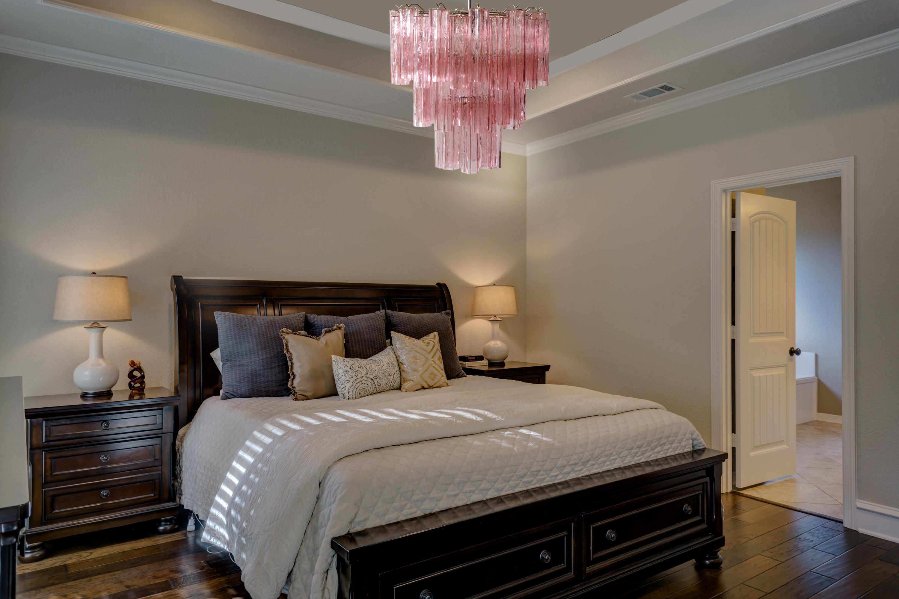 Tronchi Chandelier Style Toni Zuccheri, 48 Pink Glasses, Murano, 1990 8