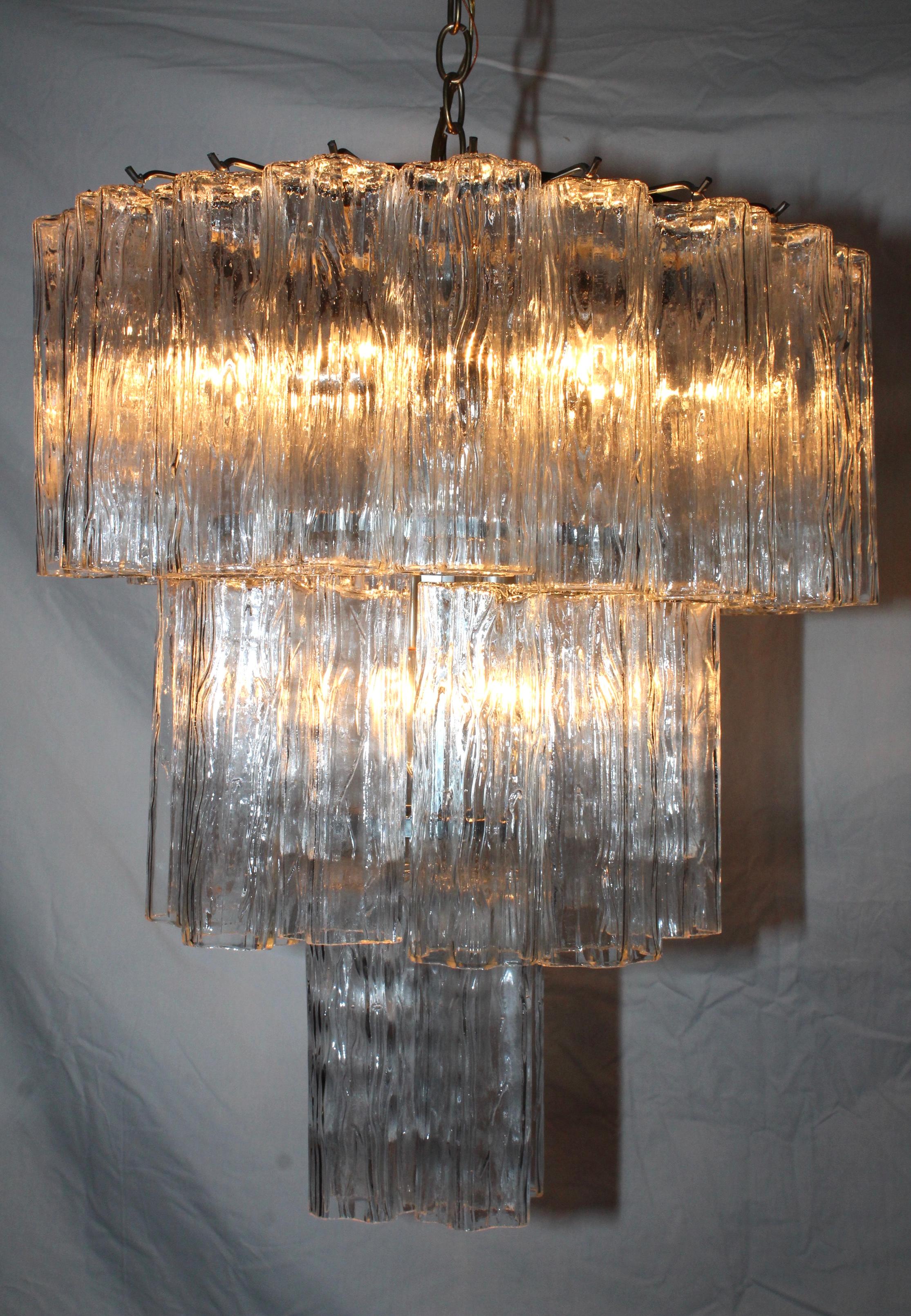 Tronchi Murano Modern Chandelier In Good Condition For Sale In New York, NY