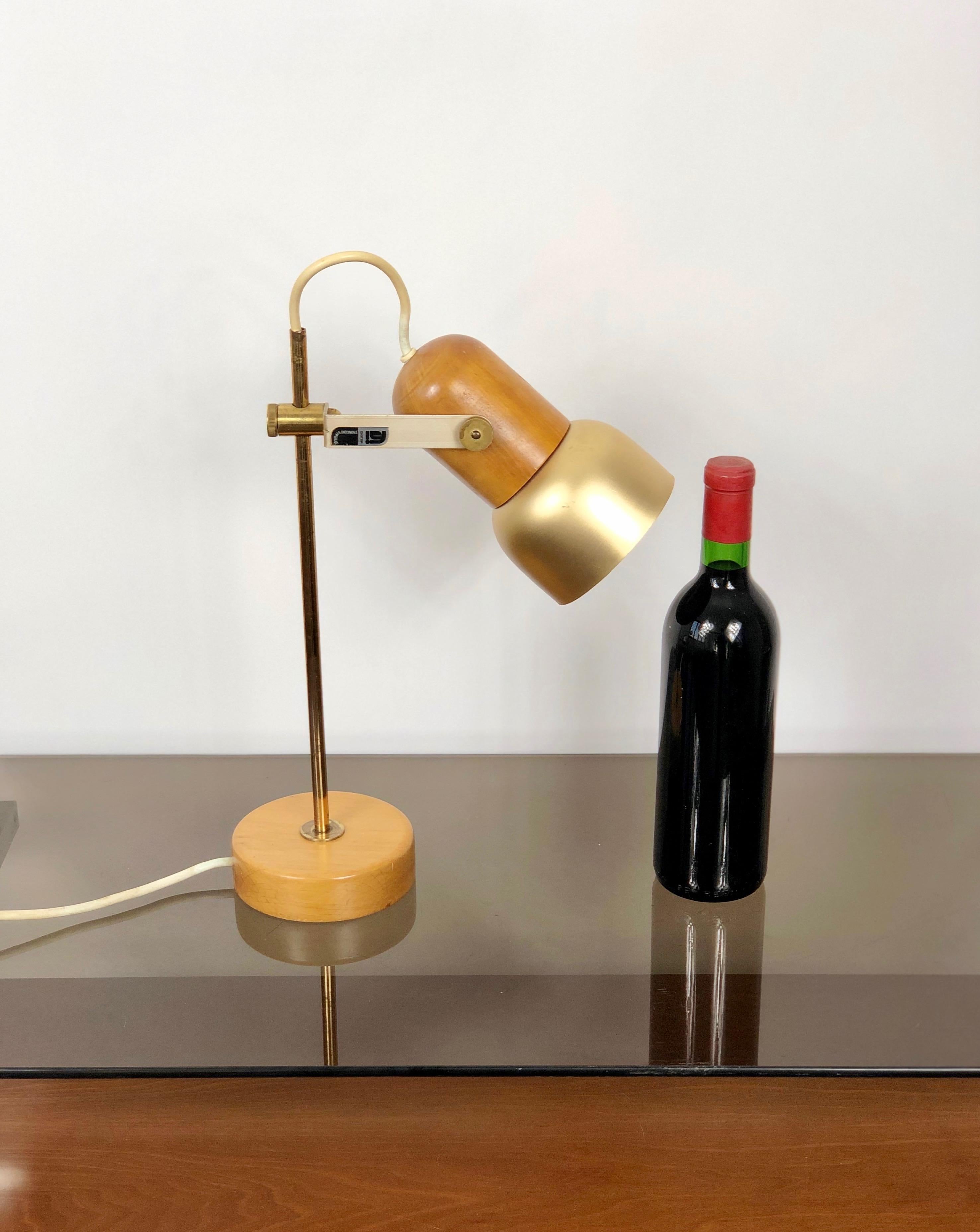 Tronconi Adjustable Table Lamp in Wood, Brass and Metal, Italy FSI Milano, 1970s 2
