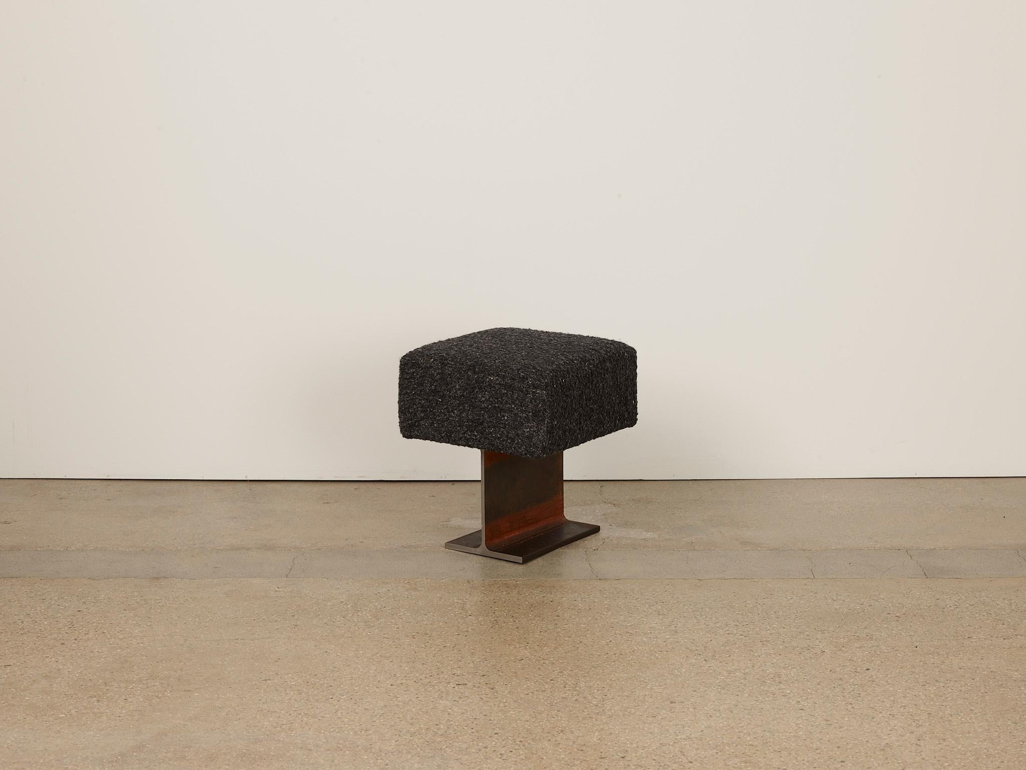 Steel Trono Block Beige Chair by Umberto Bellardi Ricci For Sale