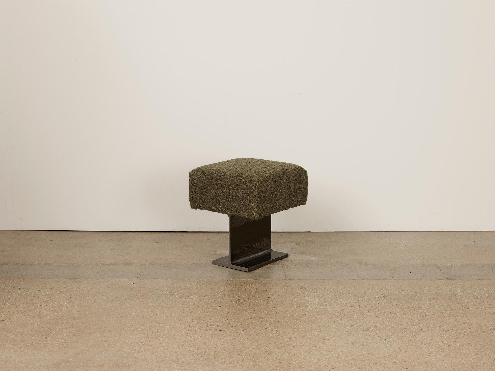 Trono Block brown chair by Umberto Bellardi Ricci
Dimensions: D 14.5