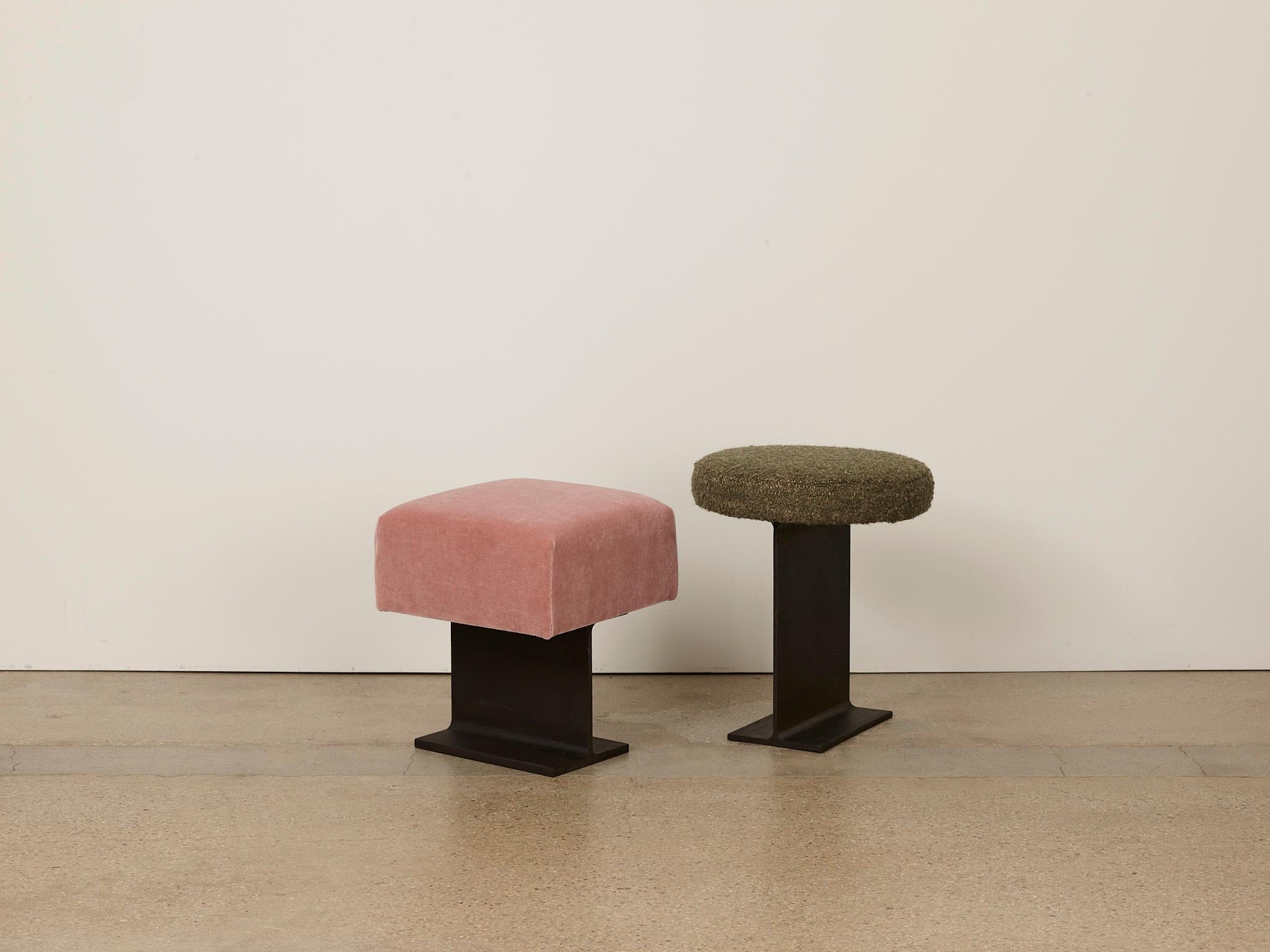 Trono Block Pink Chair by Umberto Bellardi Ricci In New Condition For Sale In Geneve, CH