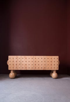Trono Credenza by Andres Gutierrez