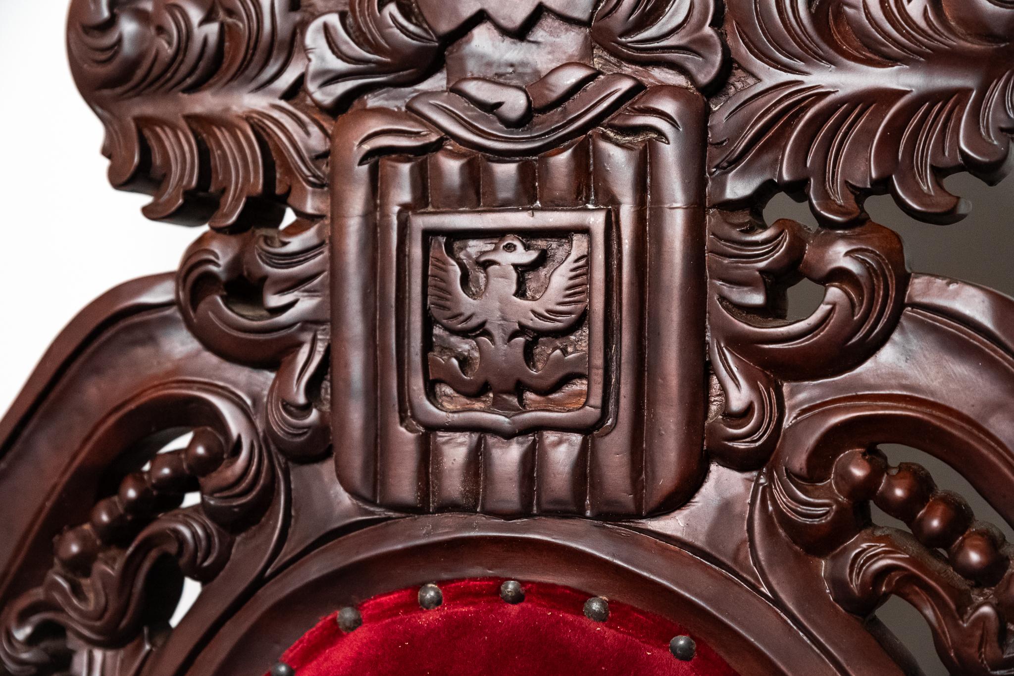 Velluto TRONO in velluto rosso in stile Rinascimentale, Italia in vendita