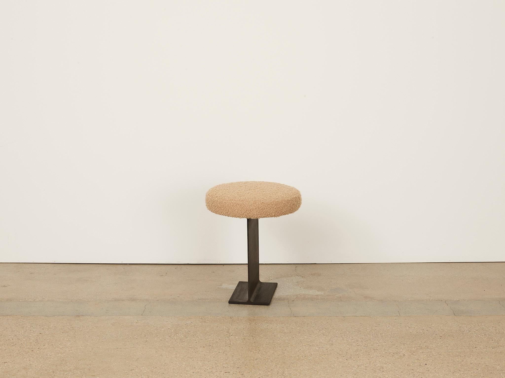 American Trono Pill Beige Chair by Umberto Bellardi Ricci For Sale