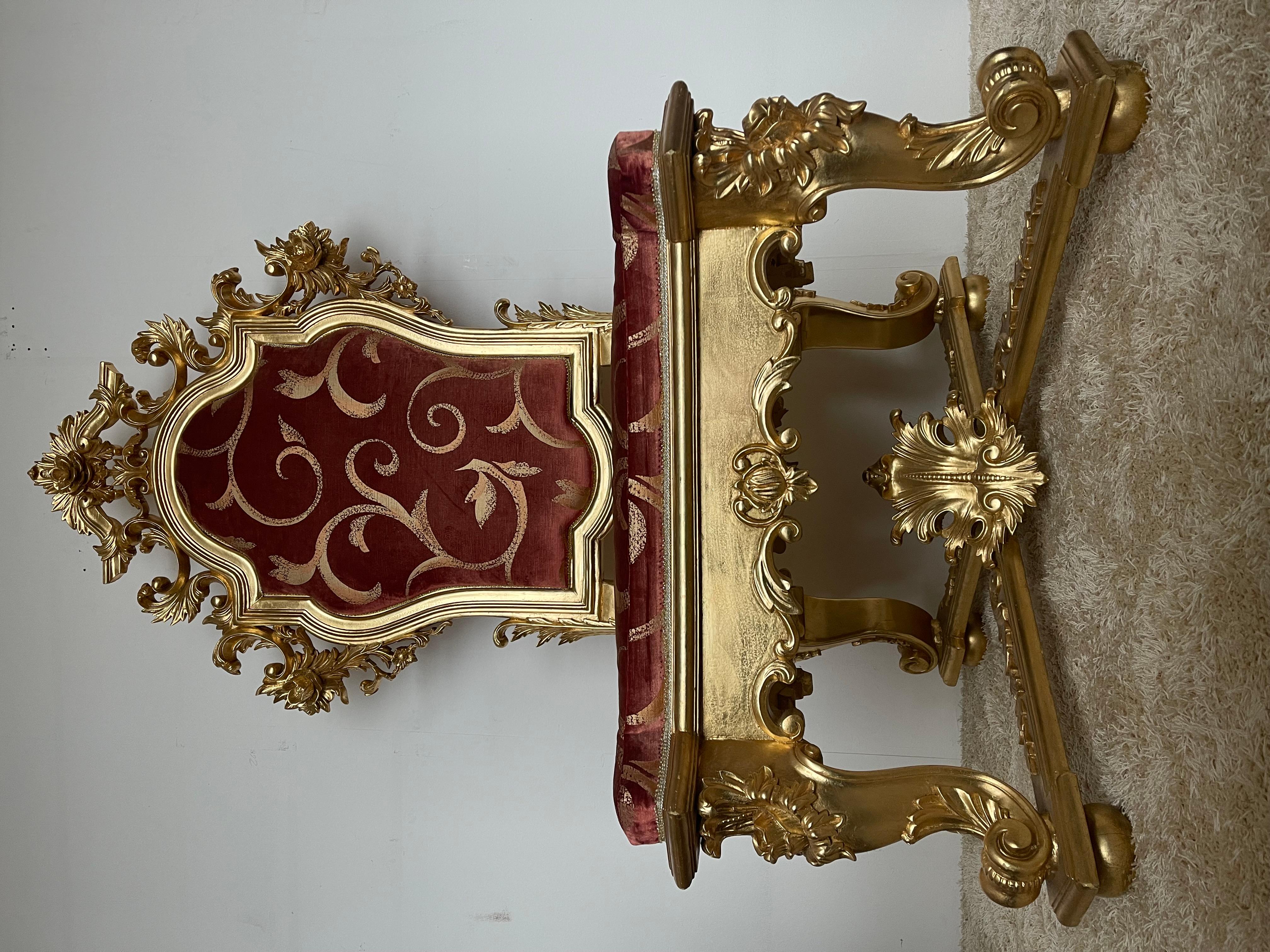 20th Century Trono reale italiano in legno intagliato in foglia d'oro XX secolo in vendita