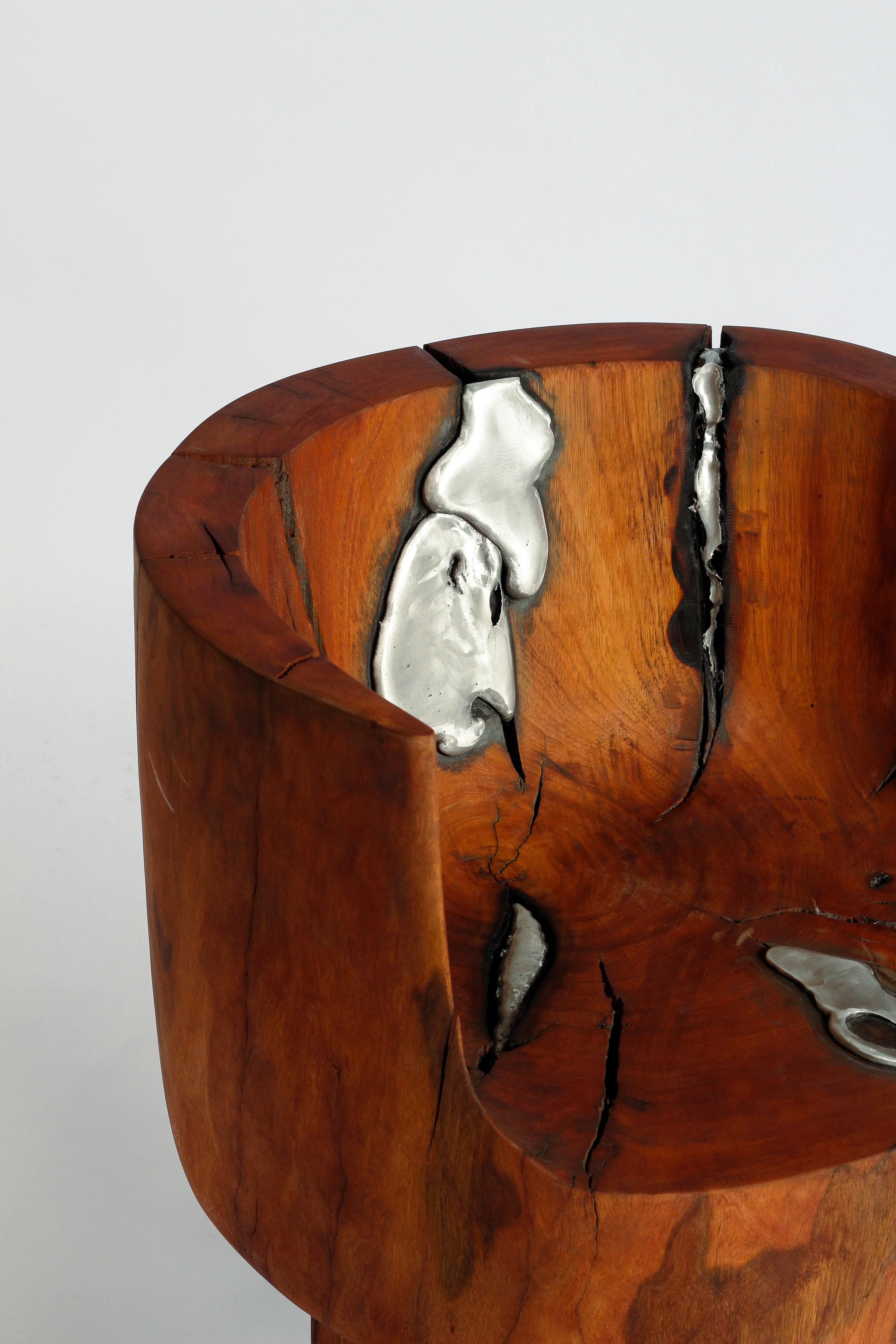 Brazilian Trono Sculptural Chair in Solid Wood by Pedro Ávila  For Sale