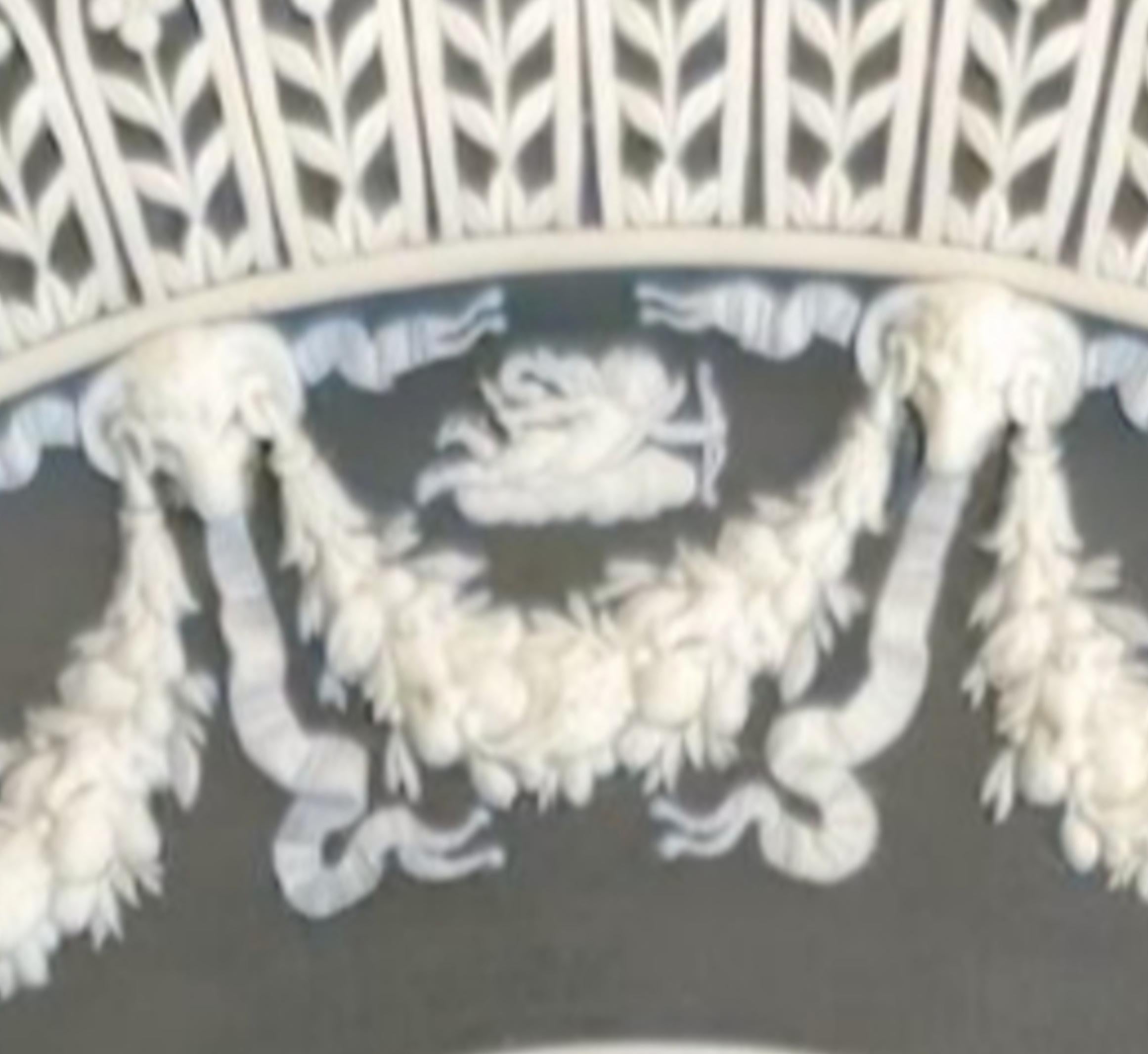 Stampato Piatto Trophy, Wedgwood, 1900 circa in vendita