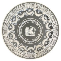 Plato Trofeo, Wedgwood, hacia 1900