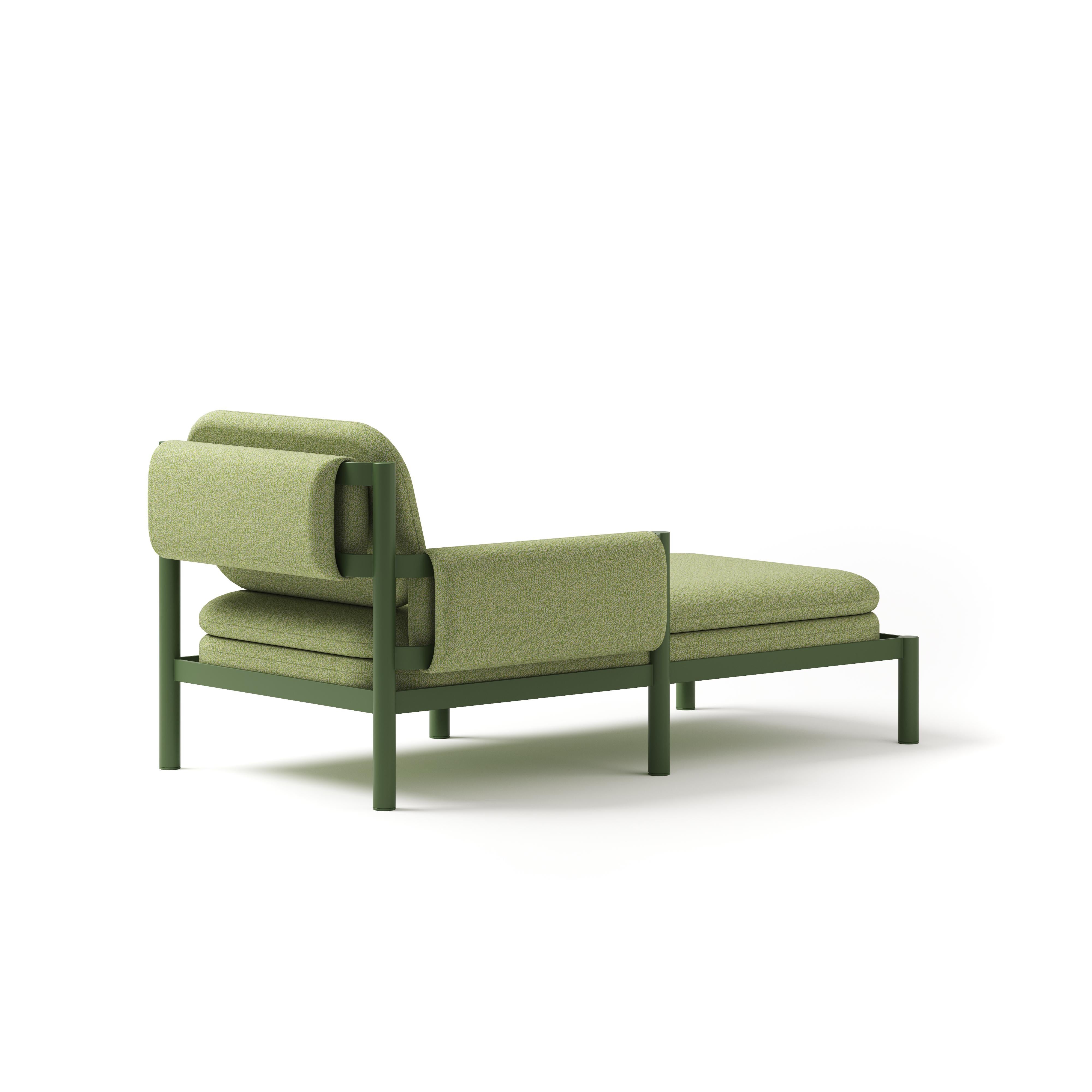 Tropic Daybed mit Armlehne - Wo die Zeit sich verlangsamt und der Komfort sich erweitert

Das Tropic Daybed ist nicht nur ein Möbelstück - es ist eine Einladung zum Innehalten. Für Momente, in denen man sich ausstrecken, eintauchen und die Zeit