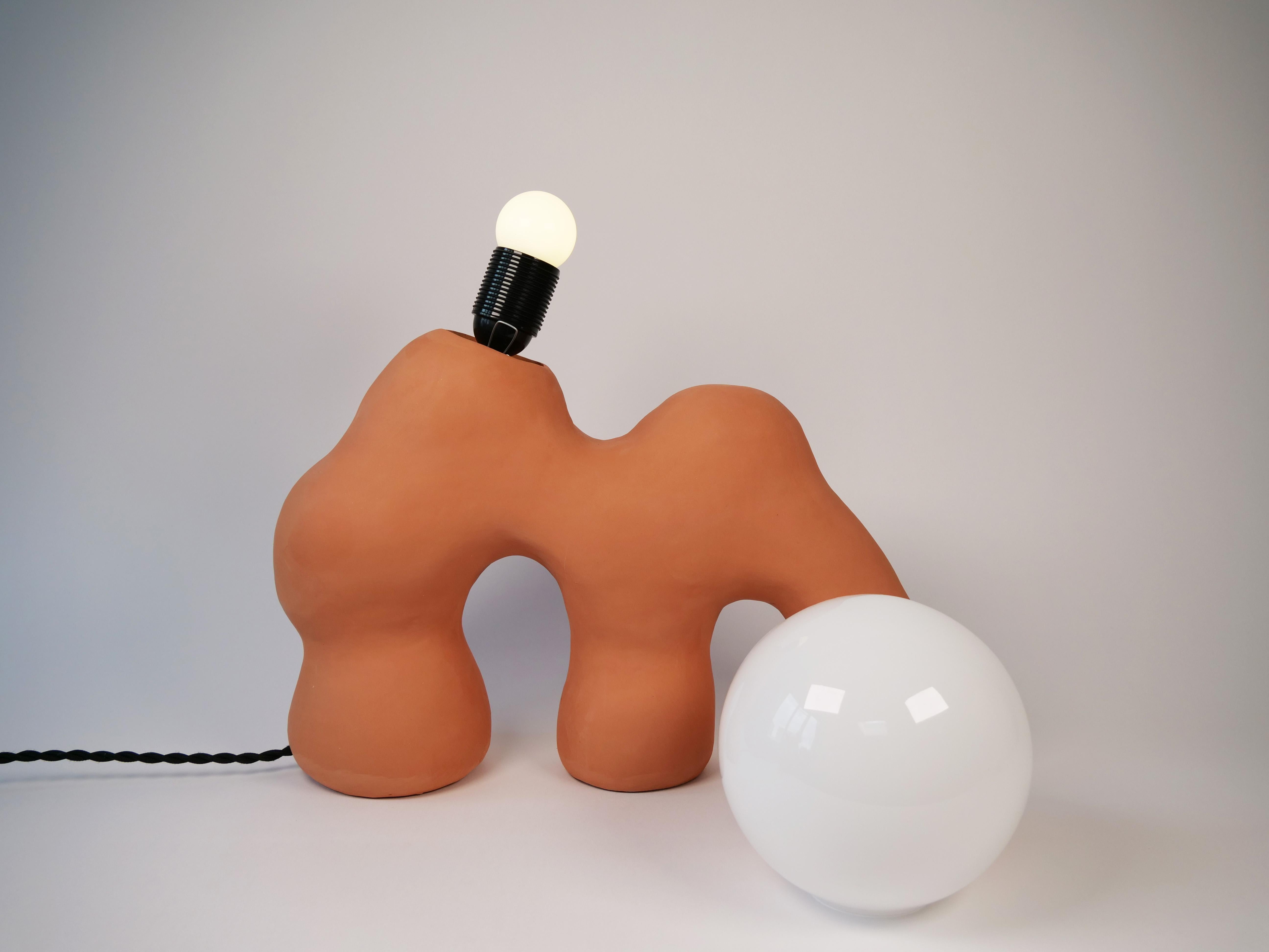Lampe « Tropic » - lampe en céramique faite à la main  Neuf - En vente à London, GB