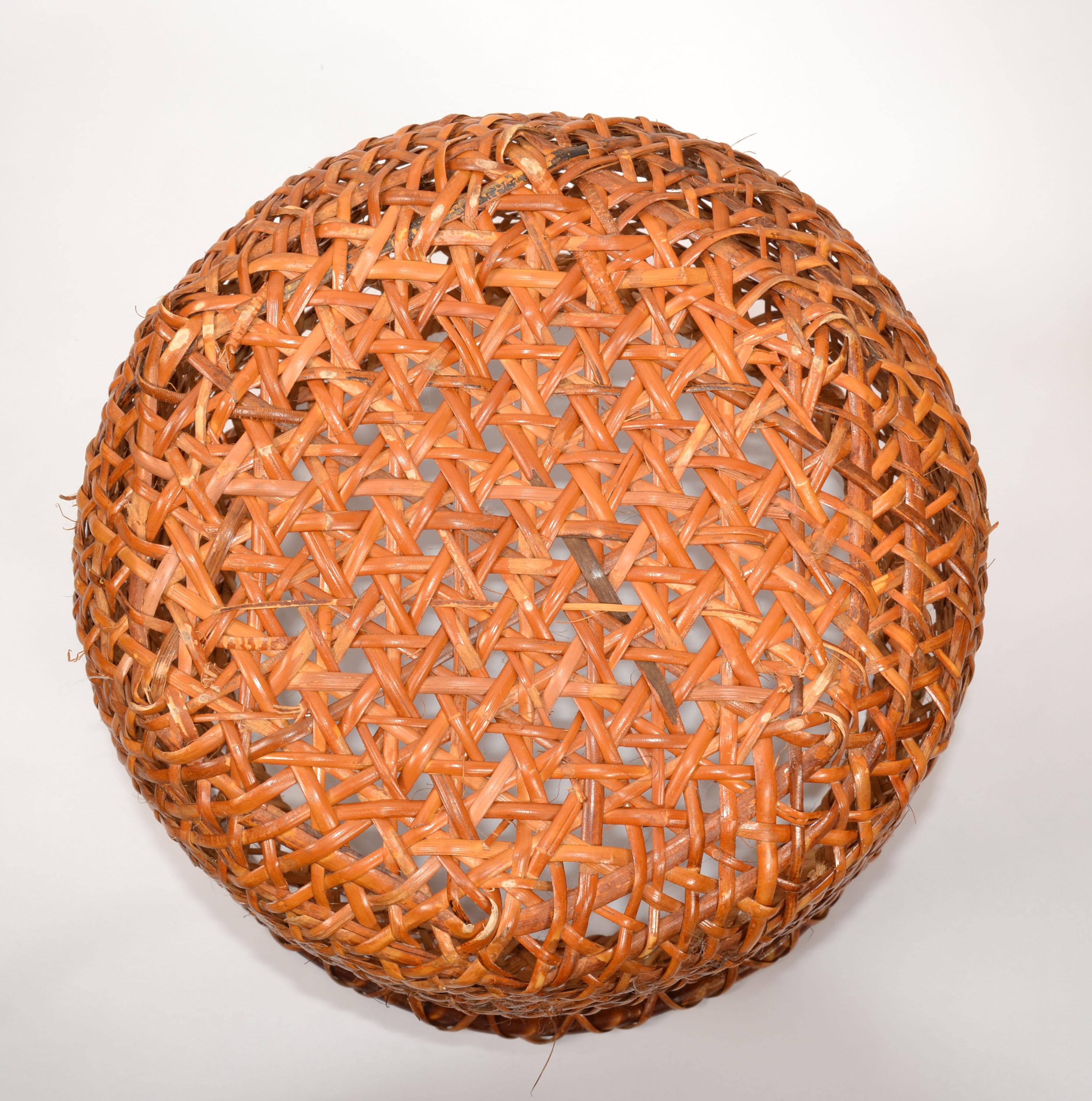 Tropical Bohemian Chic Round Handwoven Large Wicker Basket Franca Helg Style 60s For Sale 7