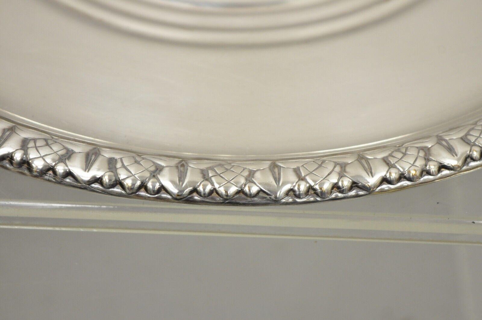 Tropical by International Silver Co Round Regency Style Silver Plate Tray In Good Condition In Philadelphia, PA