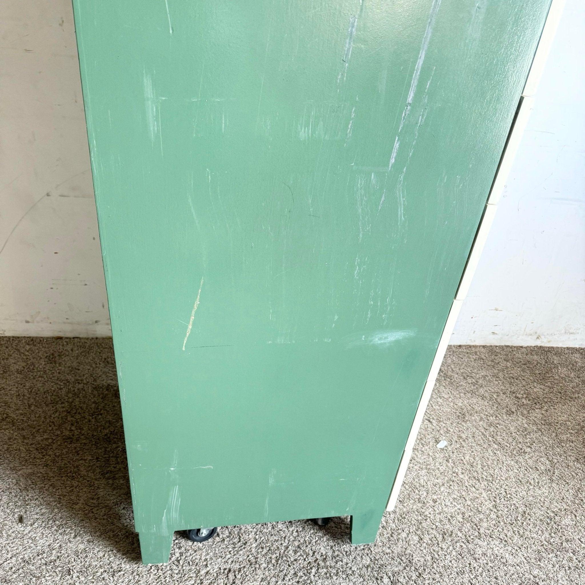 Tropical Chic Palm Tree Lila und Grüner und grüner Schrank im Angebot 3