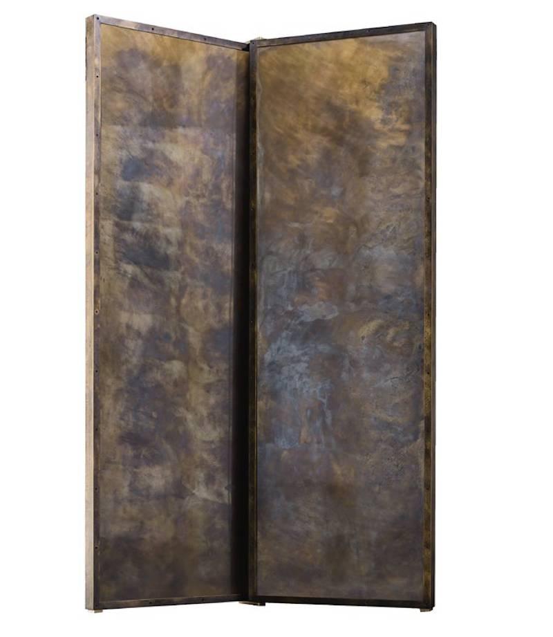 These monumental bronze panels are handcrafted using painstaking techniques at the Milan-based studio of Gianluca Pacchioni. Although part of the Tropical Fossil series, each panel features unique bas-relief elements formed from leaves and plants