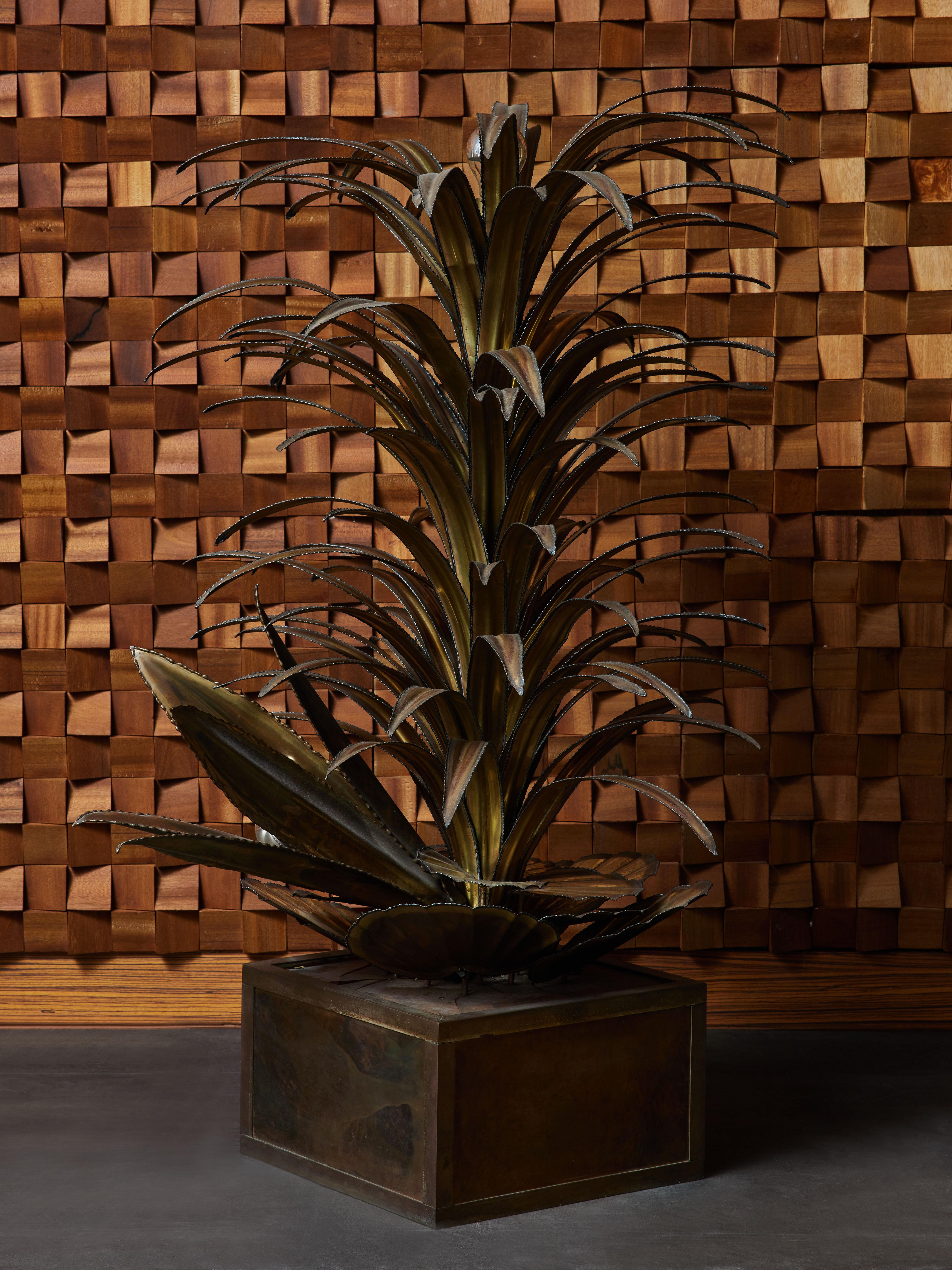 Tropische Pflanzgefäß-Stehlampe von Maison Jansen (Moderne der Mitte des Jahrhunderts) im Angebot