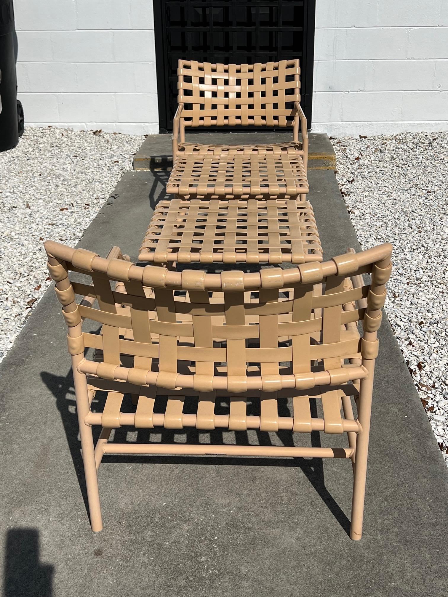 Tropitone Lounge Chair Set im Zustand „Gut“ im Angebot in St.Petersburg, FL