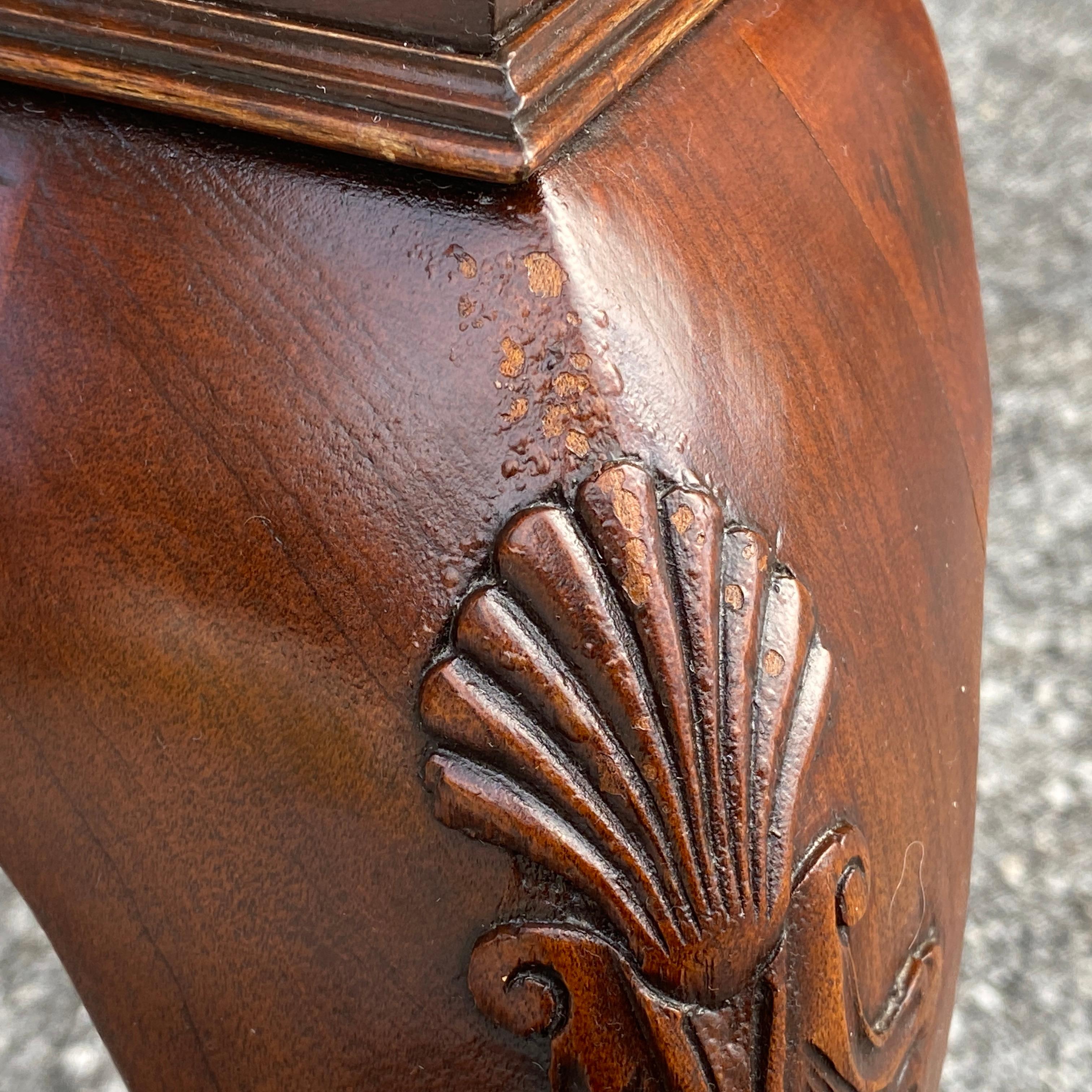Konsolentisch aus Wurzelholz im Chippendale-Stil von Trosby Furniture mit Kugel- und Klauen im Angebot 8