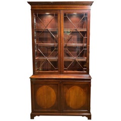 Trosby Furniture Sussex Georgian Style Mahogany and Yew Wood Lighted Cabinet