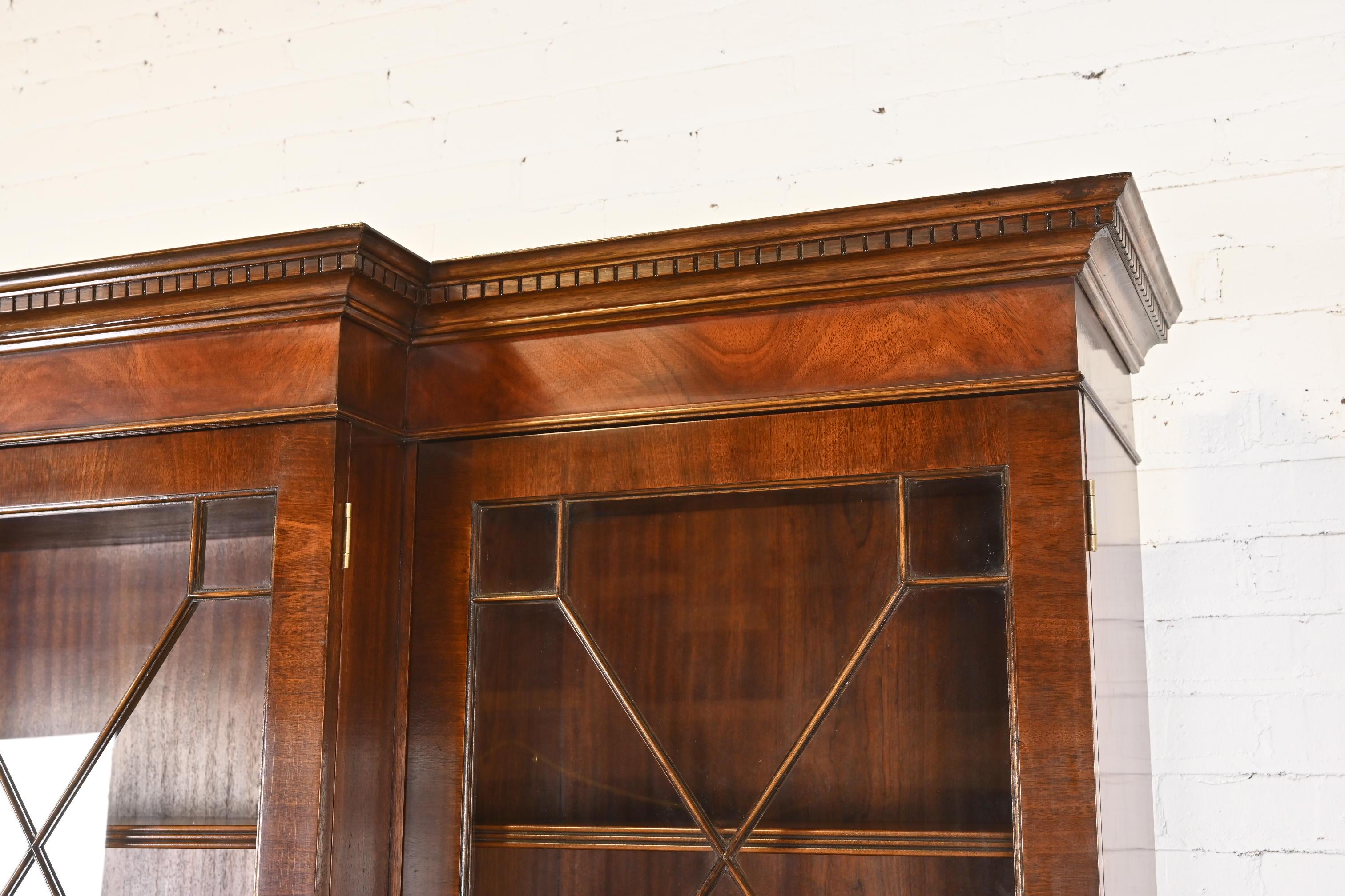 Trosby Georgian Mahogany Breakfront Bookcase Cabinet With Secretary Desk For Sale 10