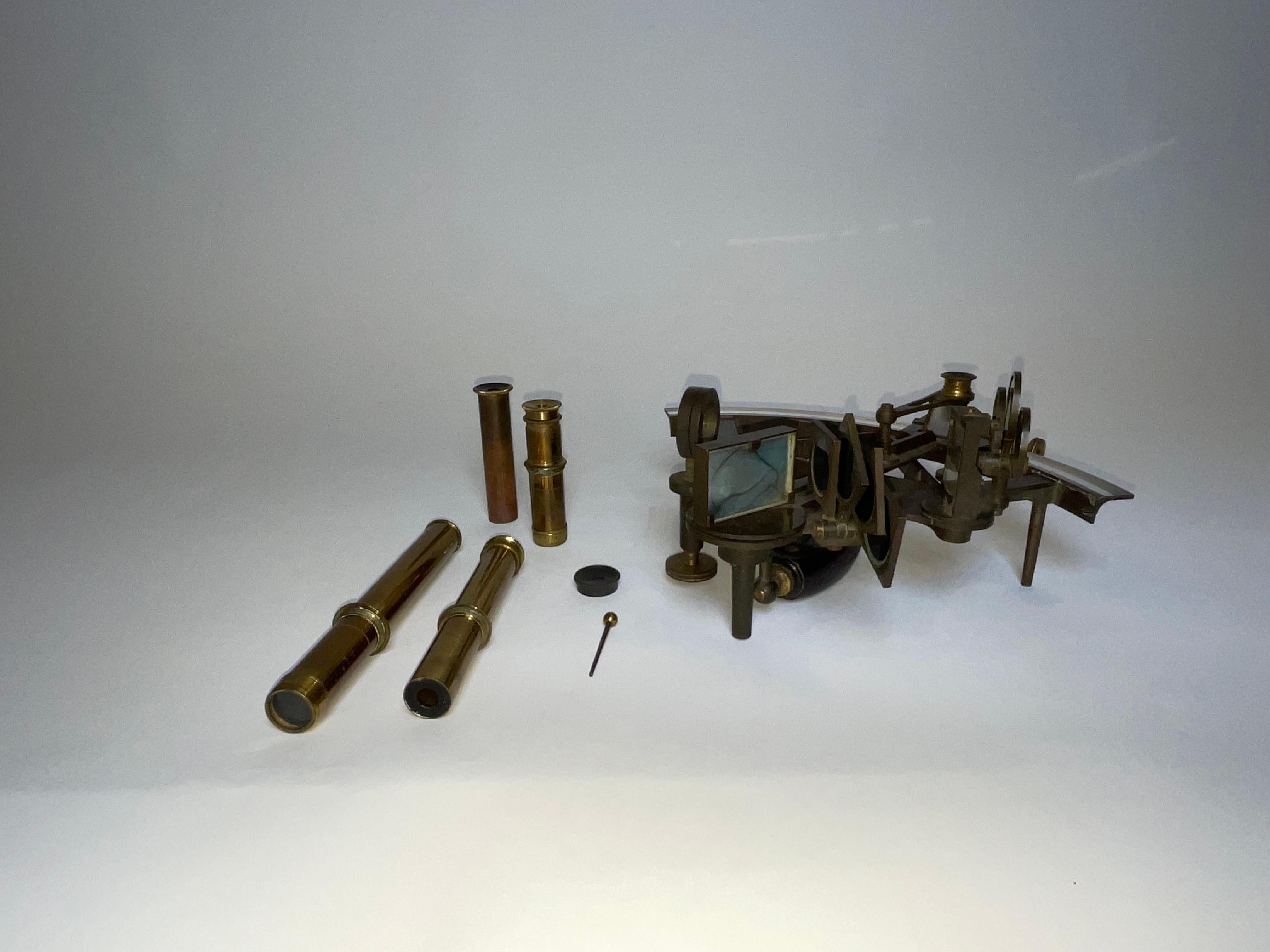 Troughton et Simms Sextant in Box en vente 2