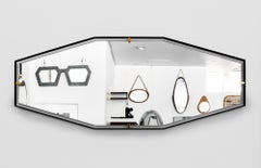 Miroir flottant octogonal allongé de Trousdale
