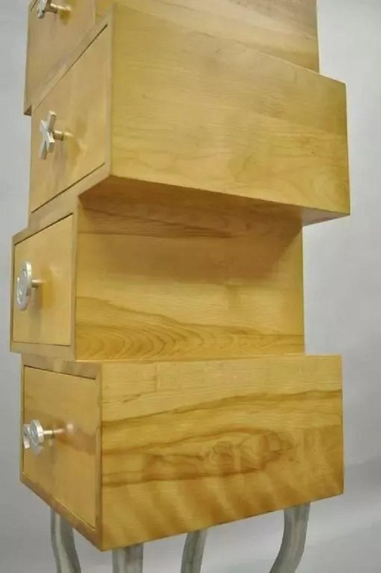 Commode postmoderne Grisette cabinet en bois de bouleau et aluminium Trout Studios en vente 1
