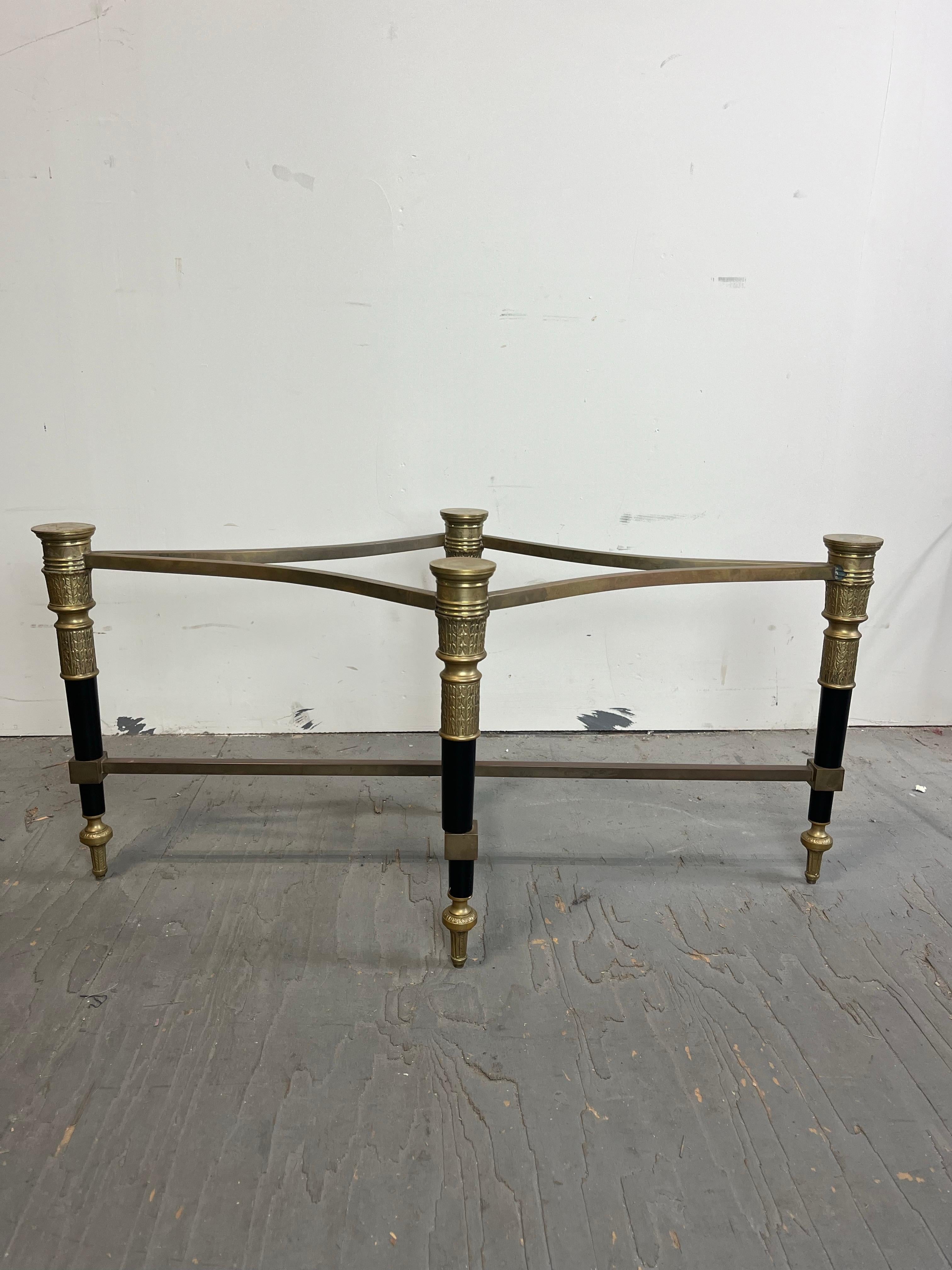 Trouvailles Steel and Brass Coffee Table Estadounidense en venta