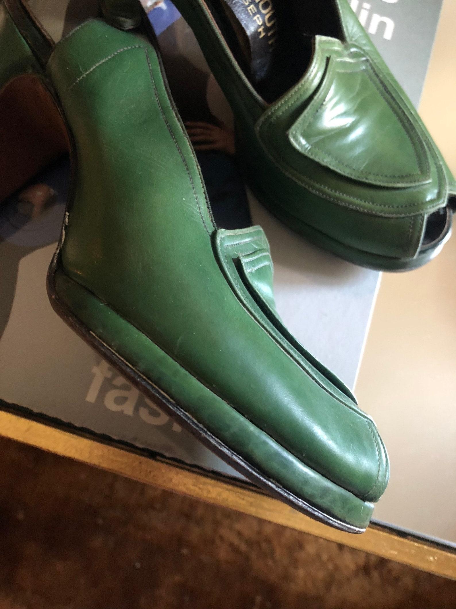 Troylings Grüne Leder-Pumps mit Peep Toe, ca. 1940er Jahre im Angebot 5