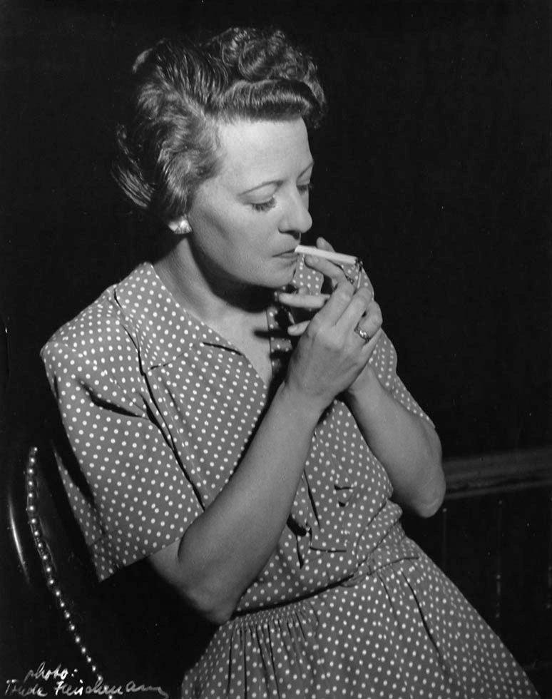 Trude Fleischmann Portrait Photograph - Portrait of Margaret Webster