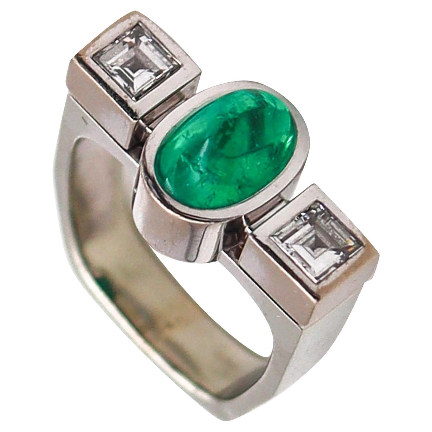 Trudel By Kurt Aepli Geometric Ring 18Kt Gold With 3.02 Ctw Emerald And Diamonds For Sale