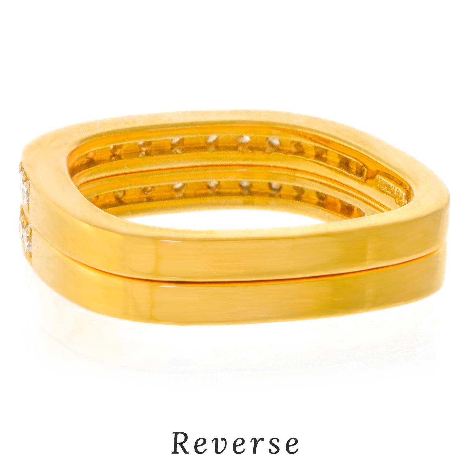 Ein Paar modernes Schweizer Goldbands mit Diamantenbesatz von Trudel 3