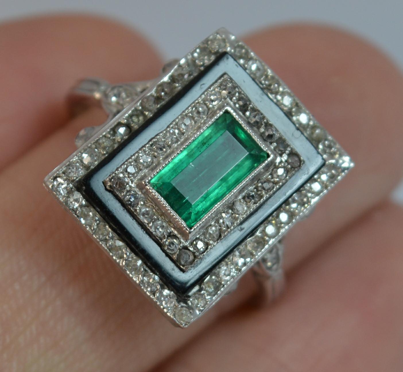 True Art Deco Platinum Emerald Diamond and Onyx Panel Ring In Good Condition In St Helens, GB