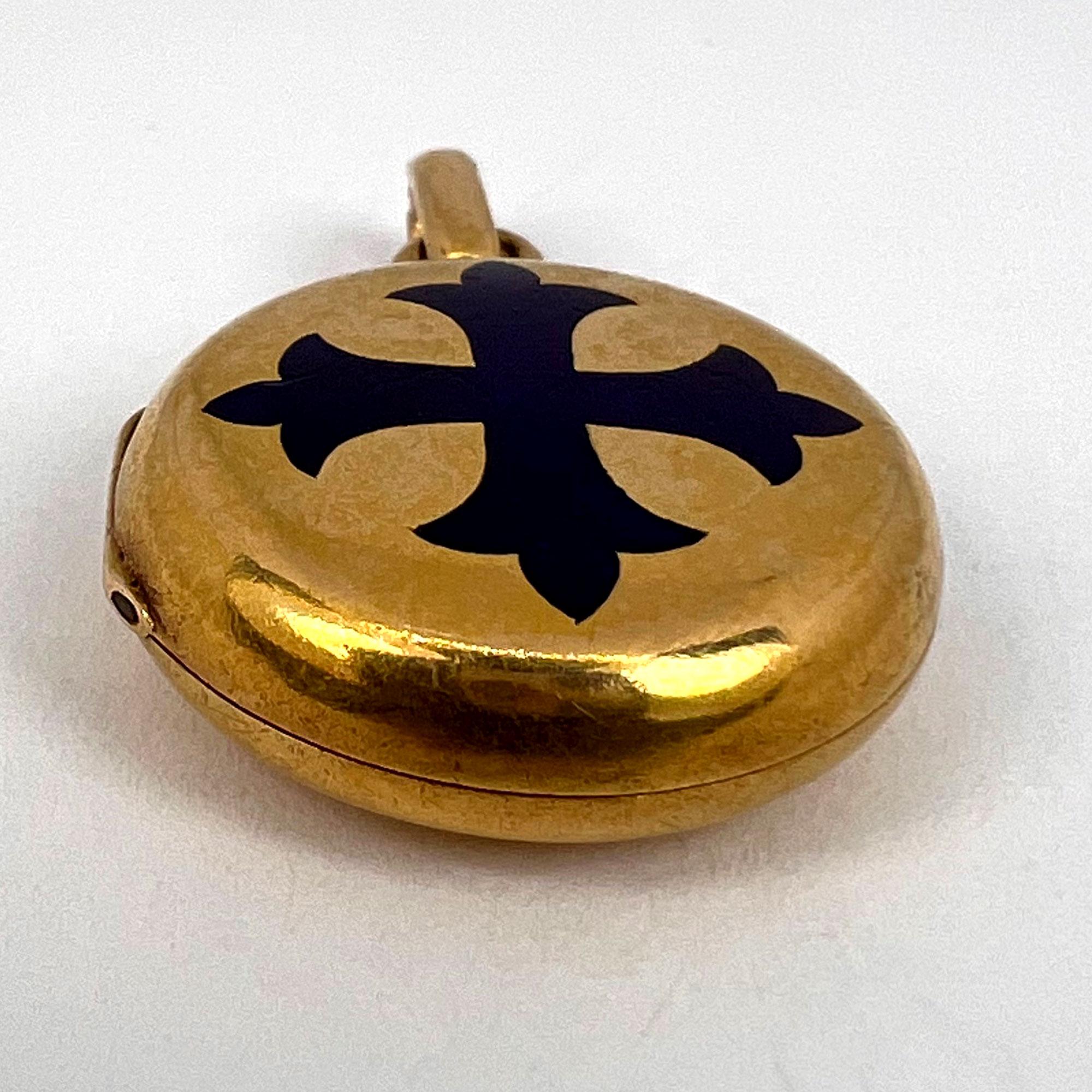 True Cross Reliquary 18k Yellow Gold Enamel Locket Pendant For Sale 13
