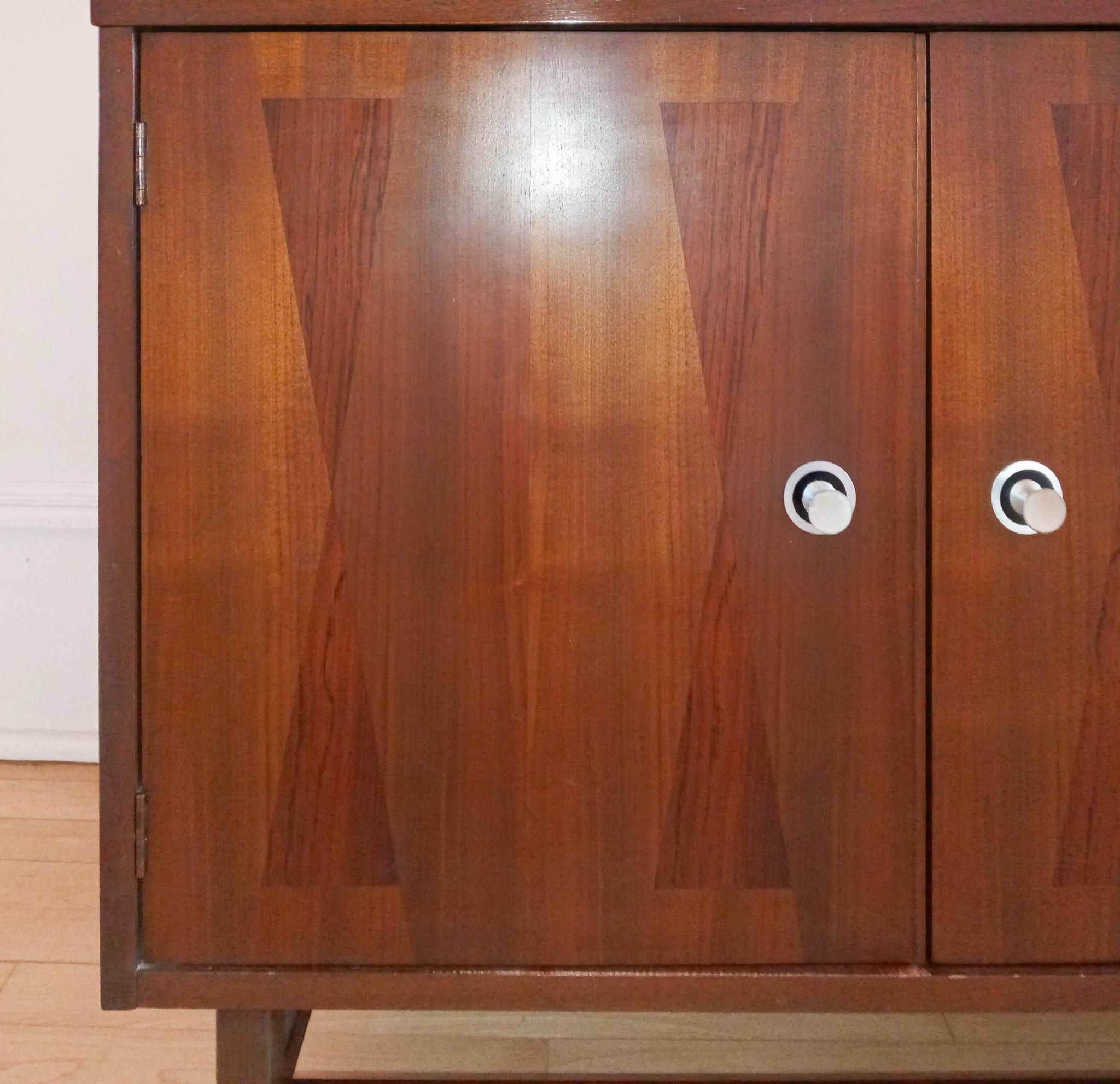 stanley mid century hutch