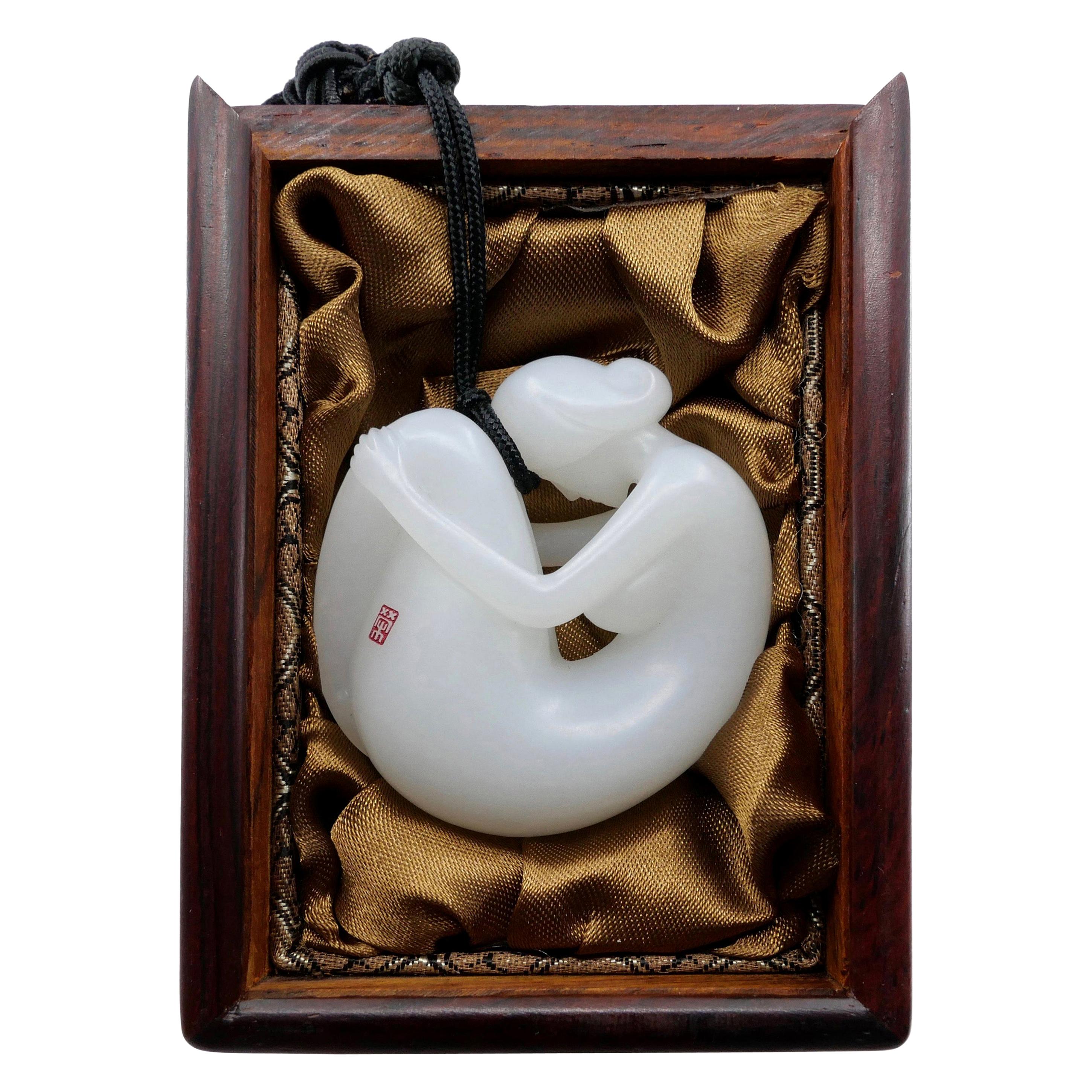 De véritable jade blanc cassé Mutton certifié néphrite naturelle sculpté par le maître 于士榮榮.