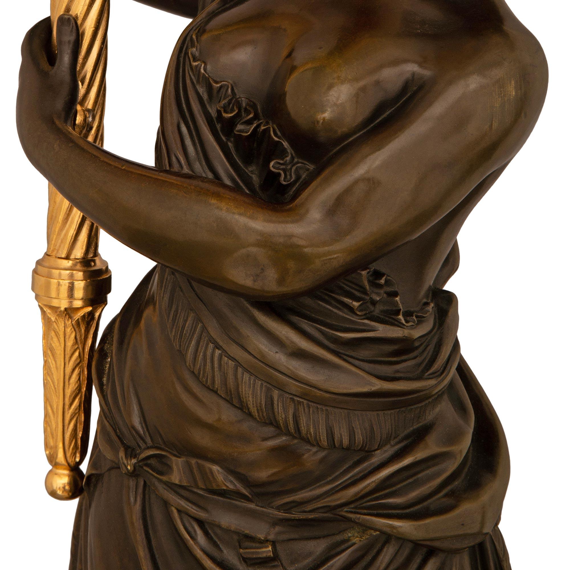 vera coppia di candelabri continentali del XIX secolo in granito, ormolu e bronzo in vendita 4