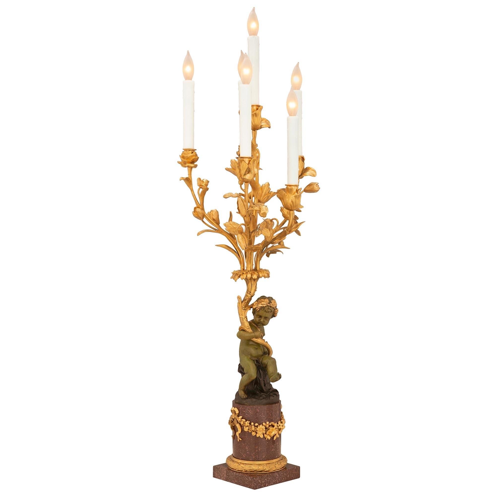 Trueing Paar französische Bronze- und Porphyrlampen aus der Belle Époque des 19. (Louis XVI.) im Angebot