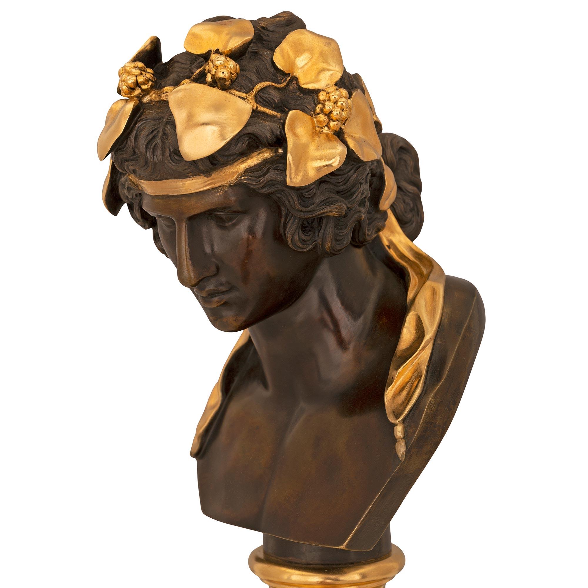 Véritable paire de bustes français du XIXe siècle de style Louis XVI et de la Belle Époque  en vente 2