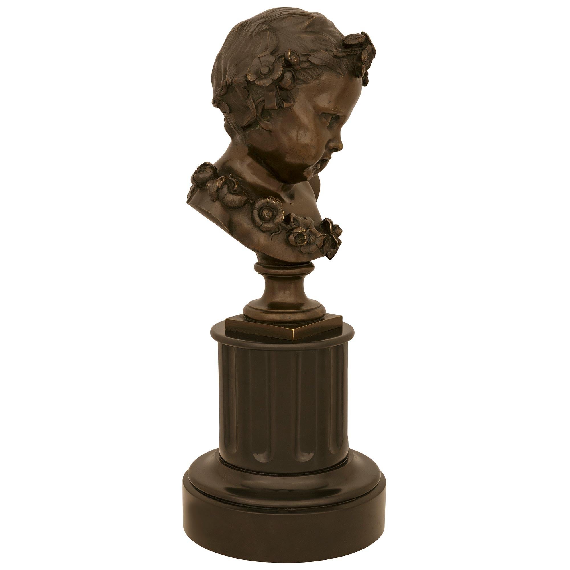 Francese vera coppia di busti francesi del XIX secolo in bronzo e marmo di stile Luigi XVI in vendita